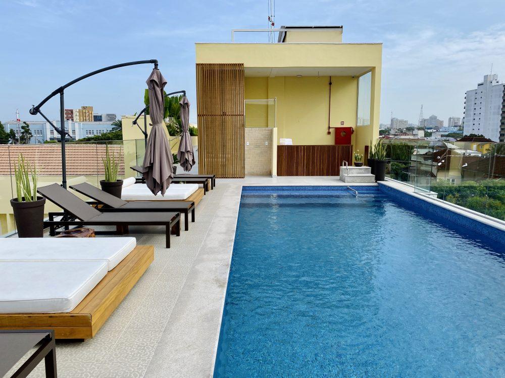 Vista Piscina Hotel Juma Opera