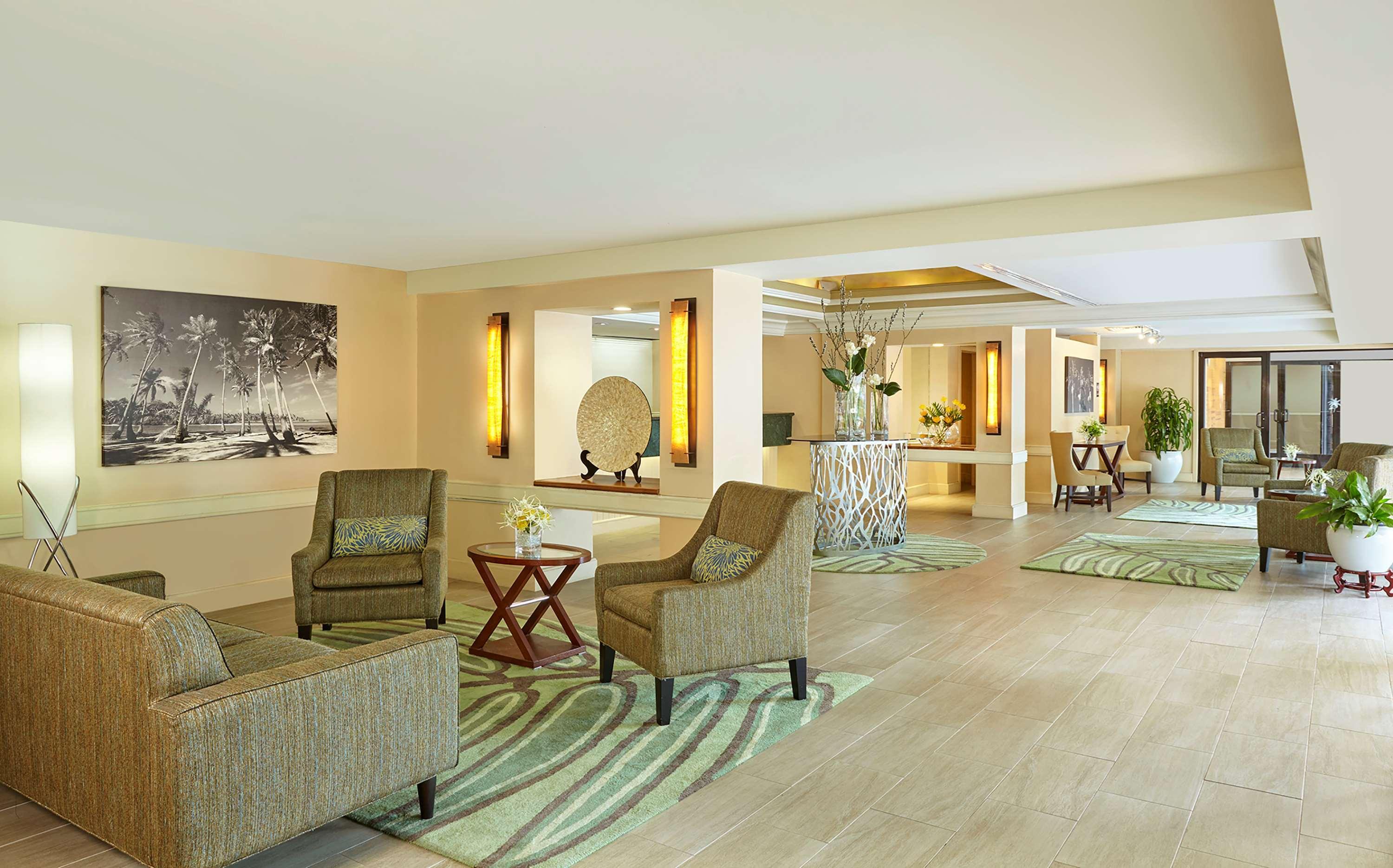 Vista Lobby Aqua Palms Waikiki