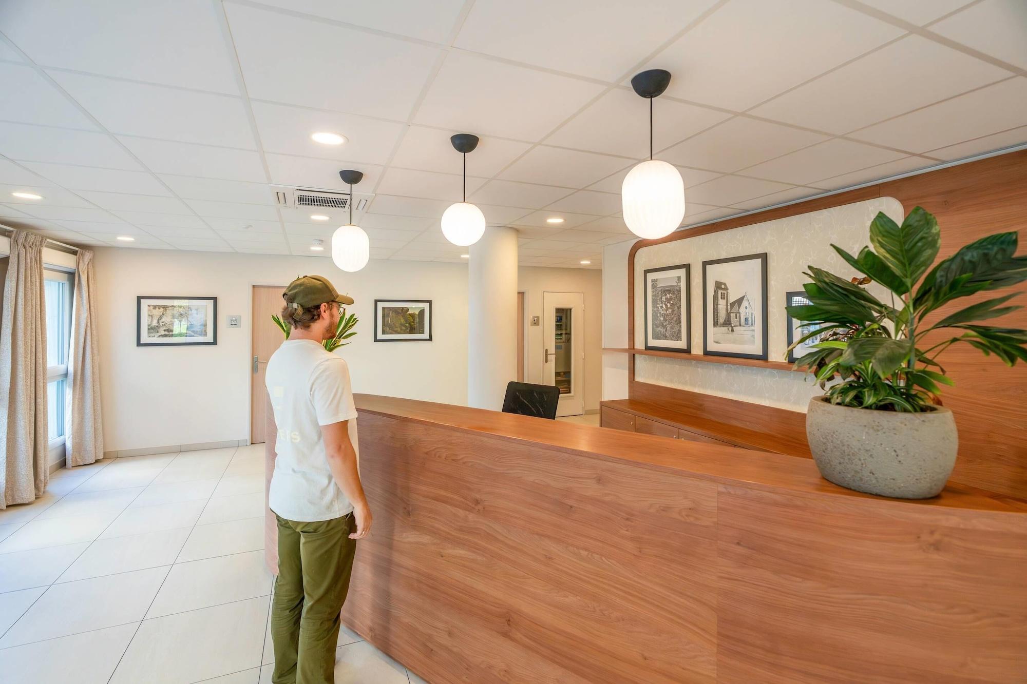 Vista Lobby Quality Aparthotel Moissy-Cramayel