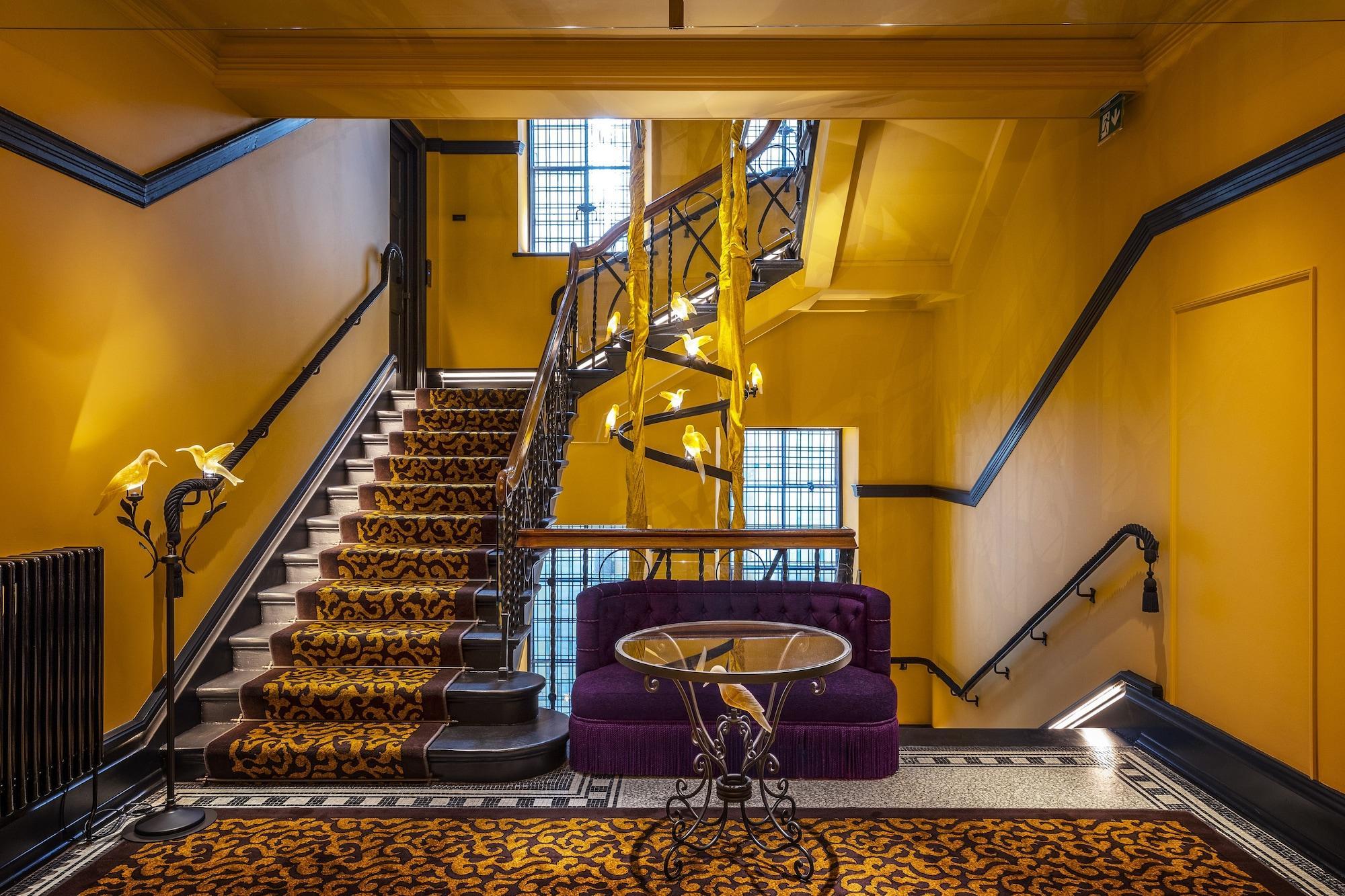 Vista Lobby L'oscar London