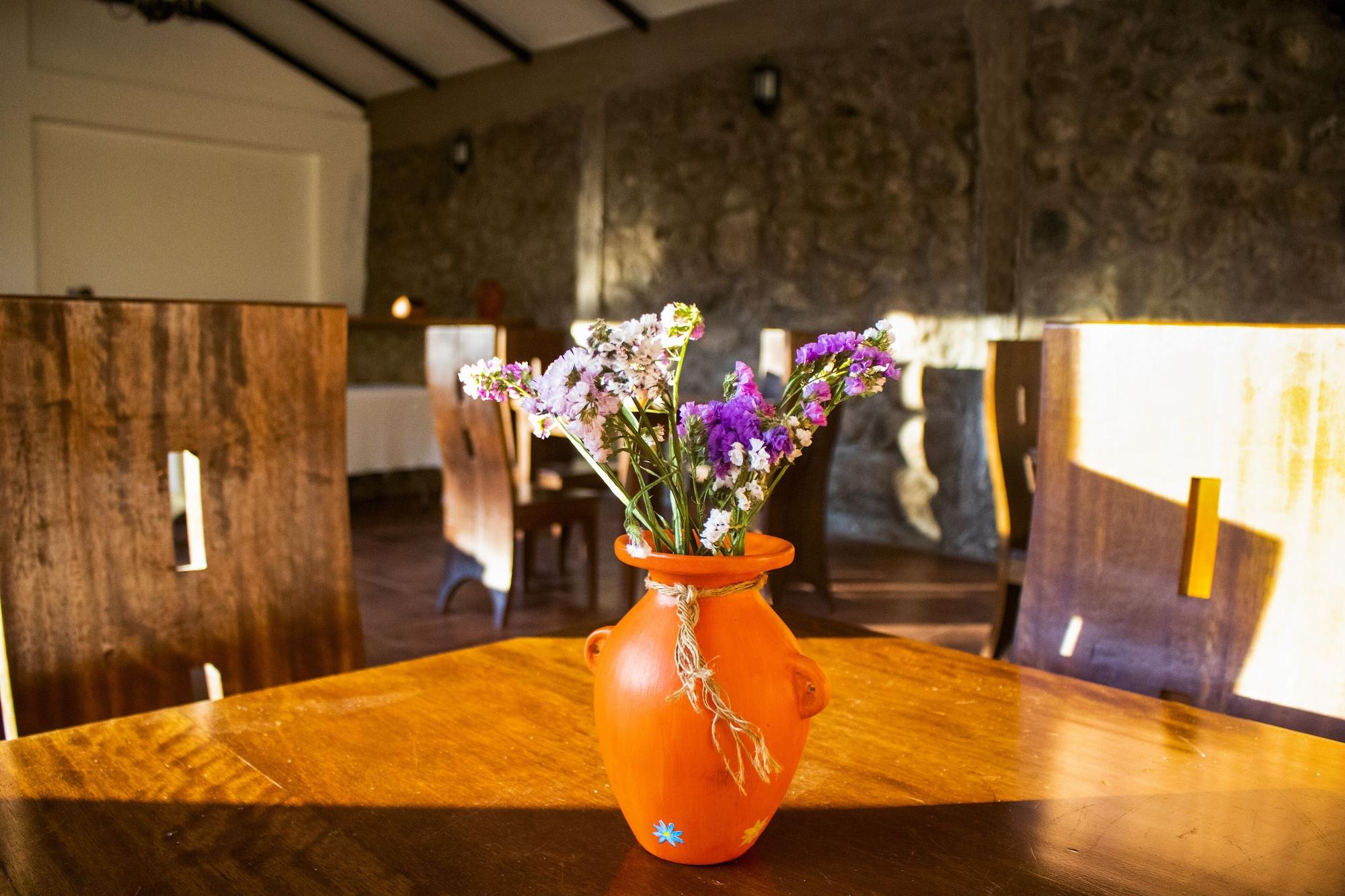 Restaurant Valley Walker Home