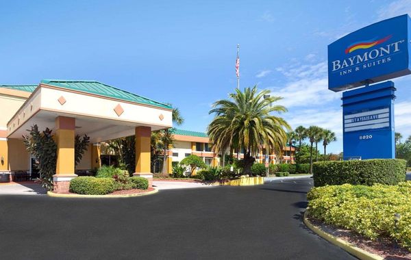 Garnet Inn & Suites, Orlando - Hoteles en Orlando, Florida