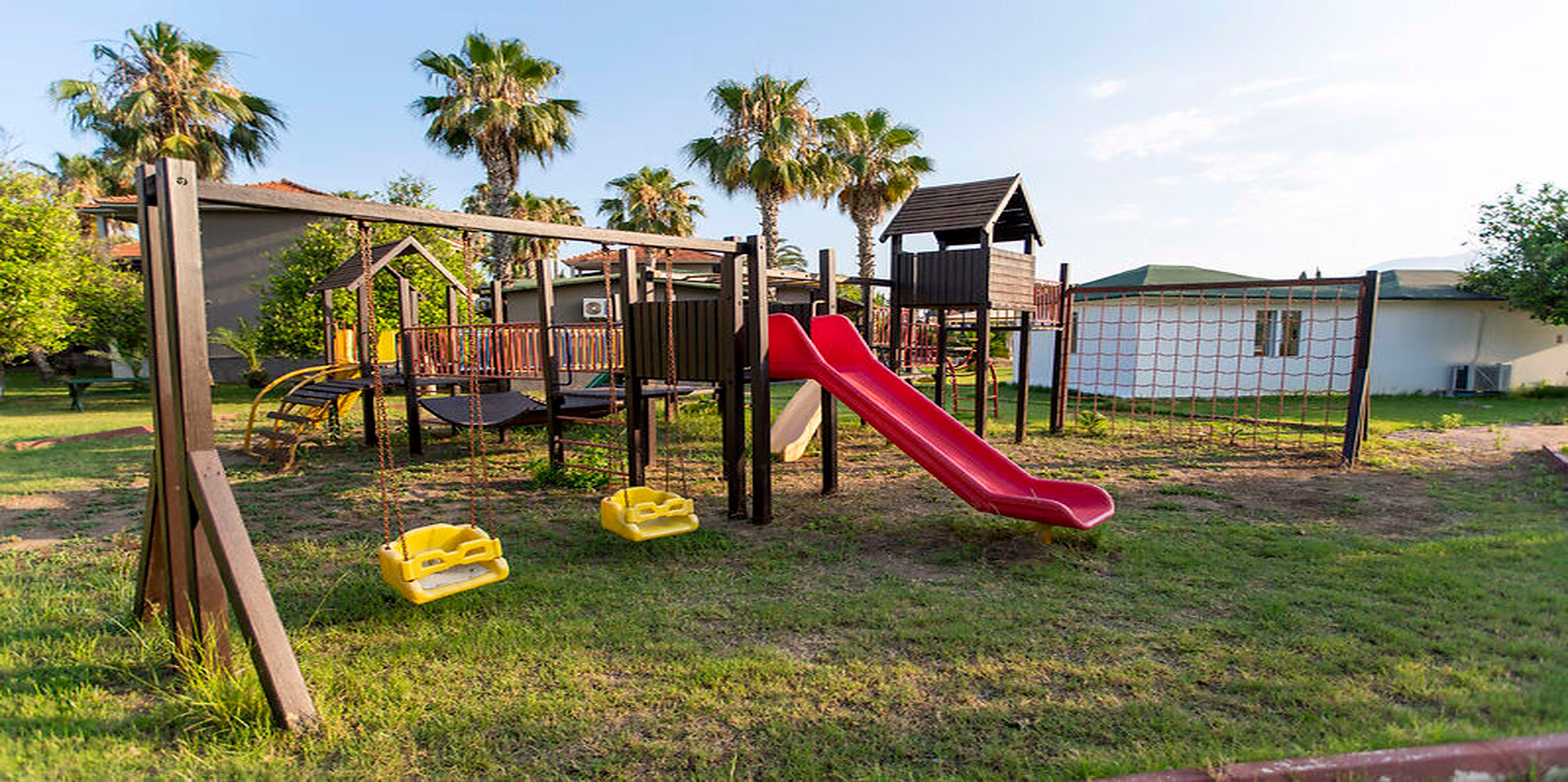 Instalaciones Recreativas Miramor Garden Resort