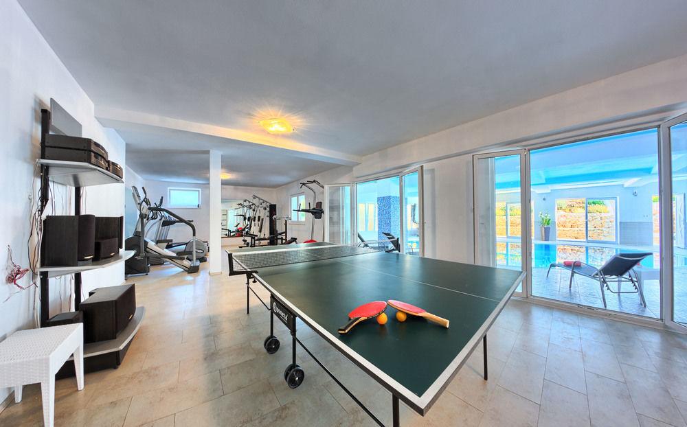 Gimnasio SPA Apartments Cvita Holiday