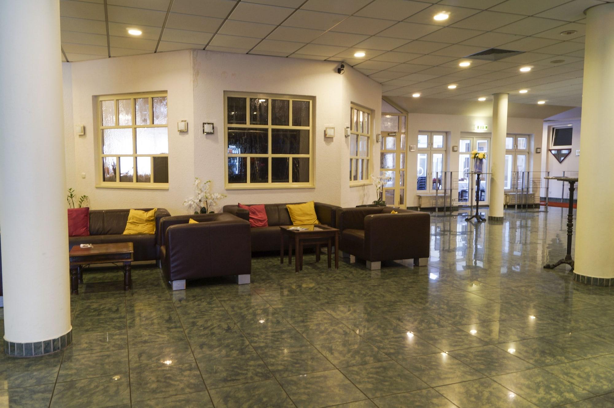 Vista Lobby TRIP INN Kongresshotel Rodgau