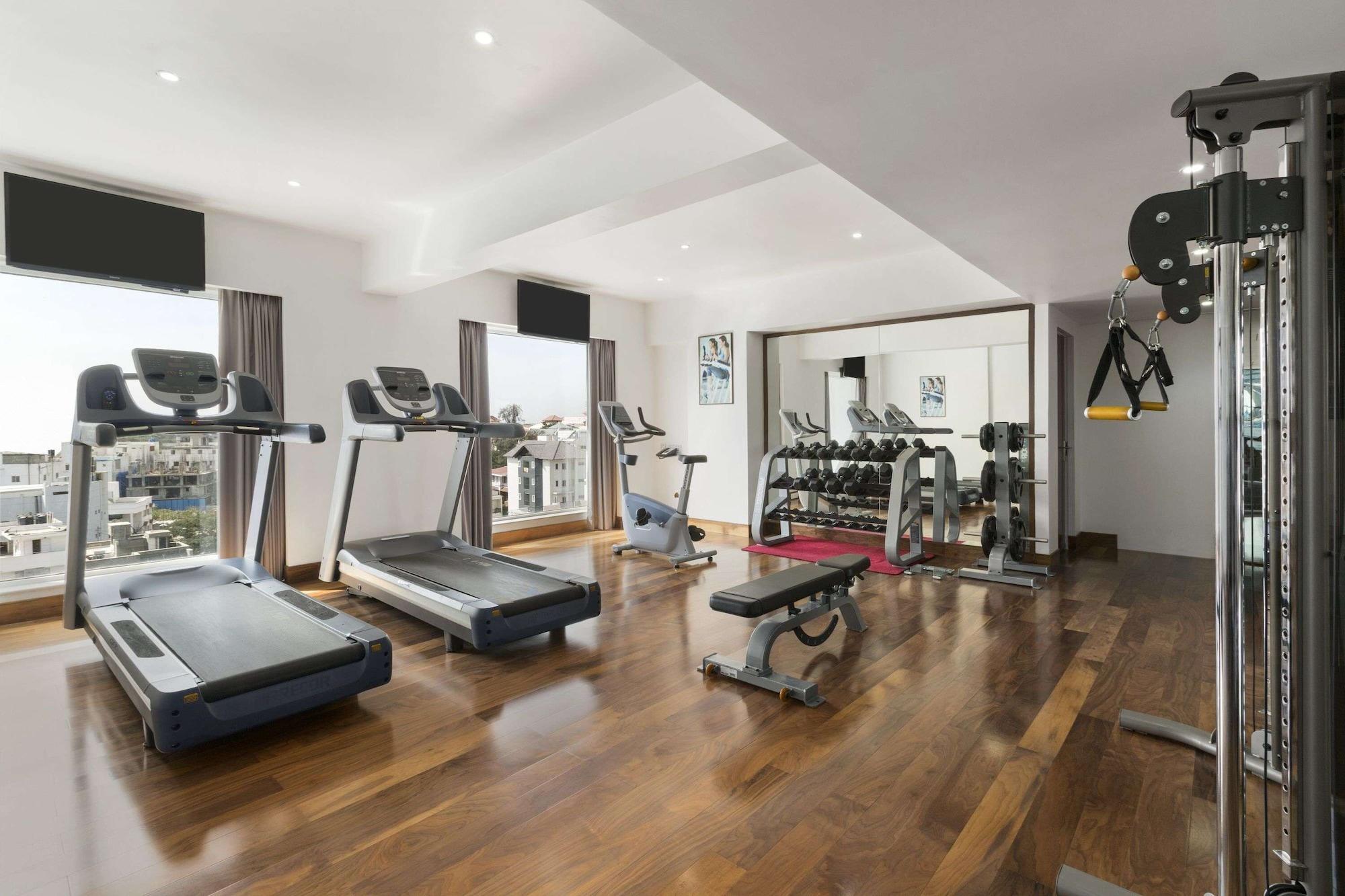 Gimnasio Ramada Encore by Wyndham Bangalore Domlur
