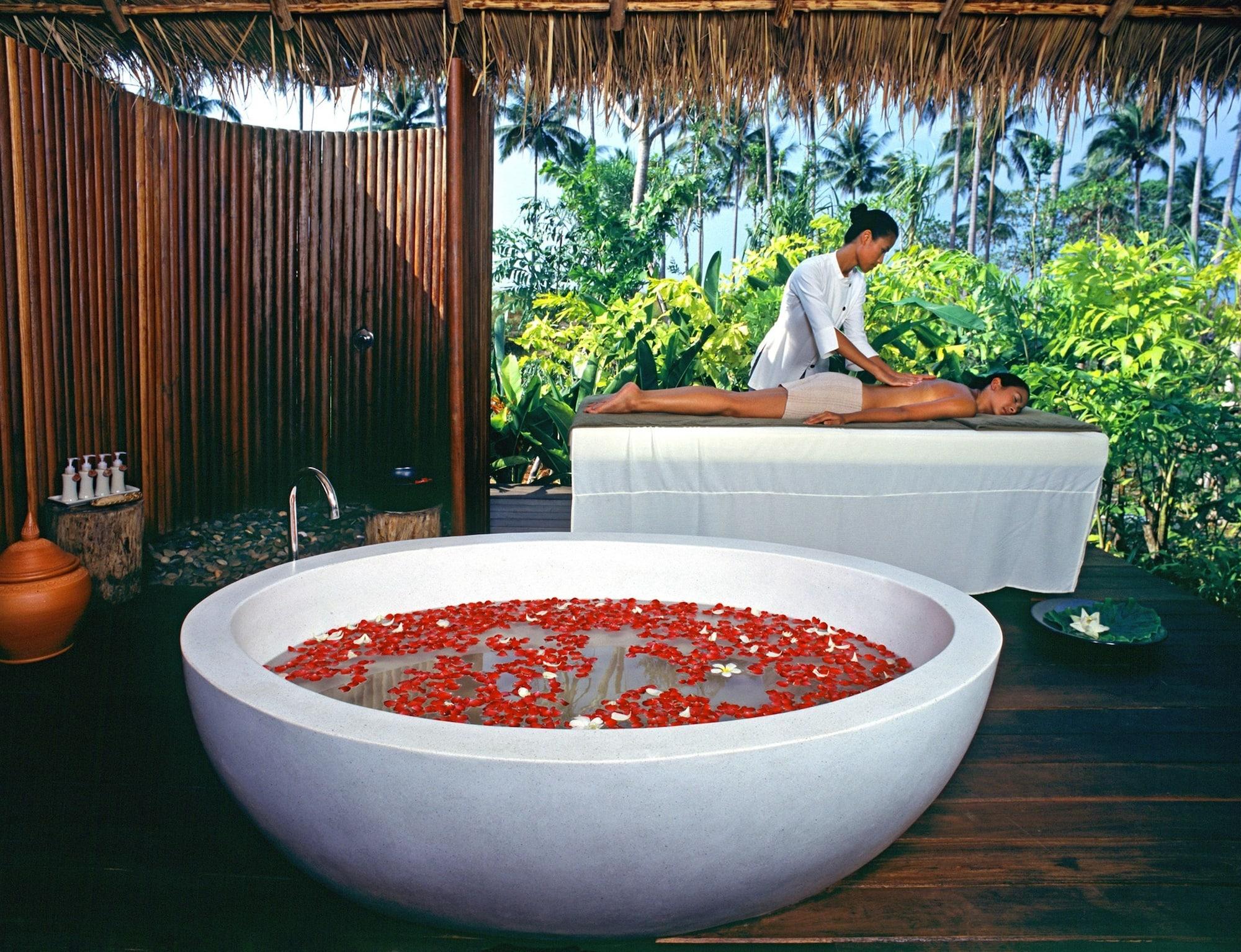 Spa The Sarojin