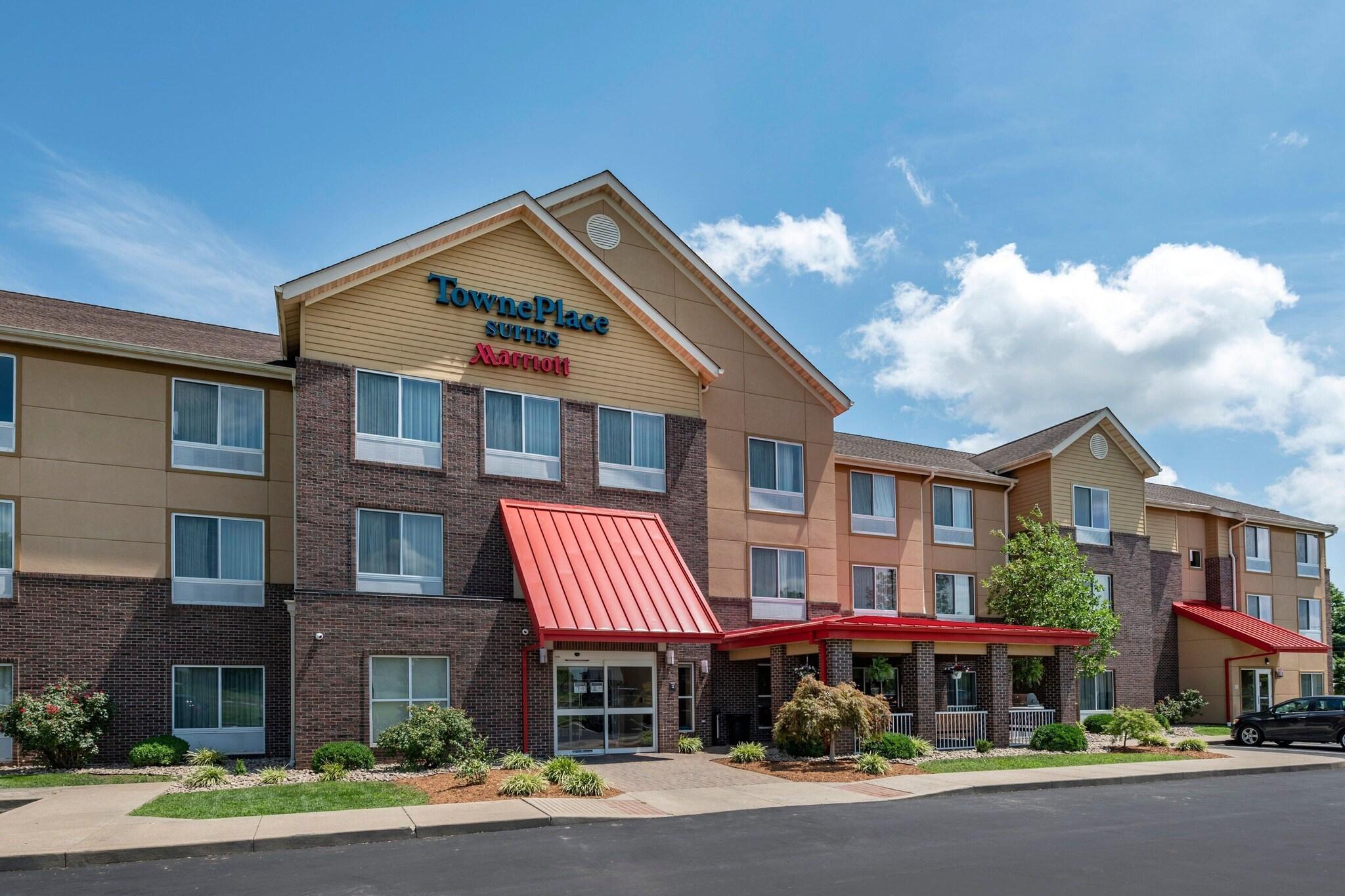 Vista Exterior TownePlace Suites by Marriott Vincennes