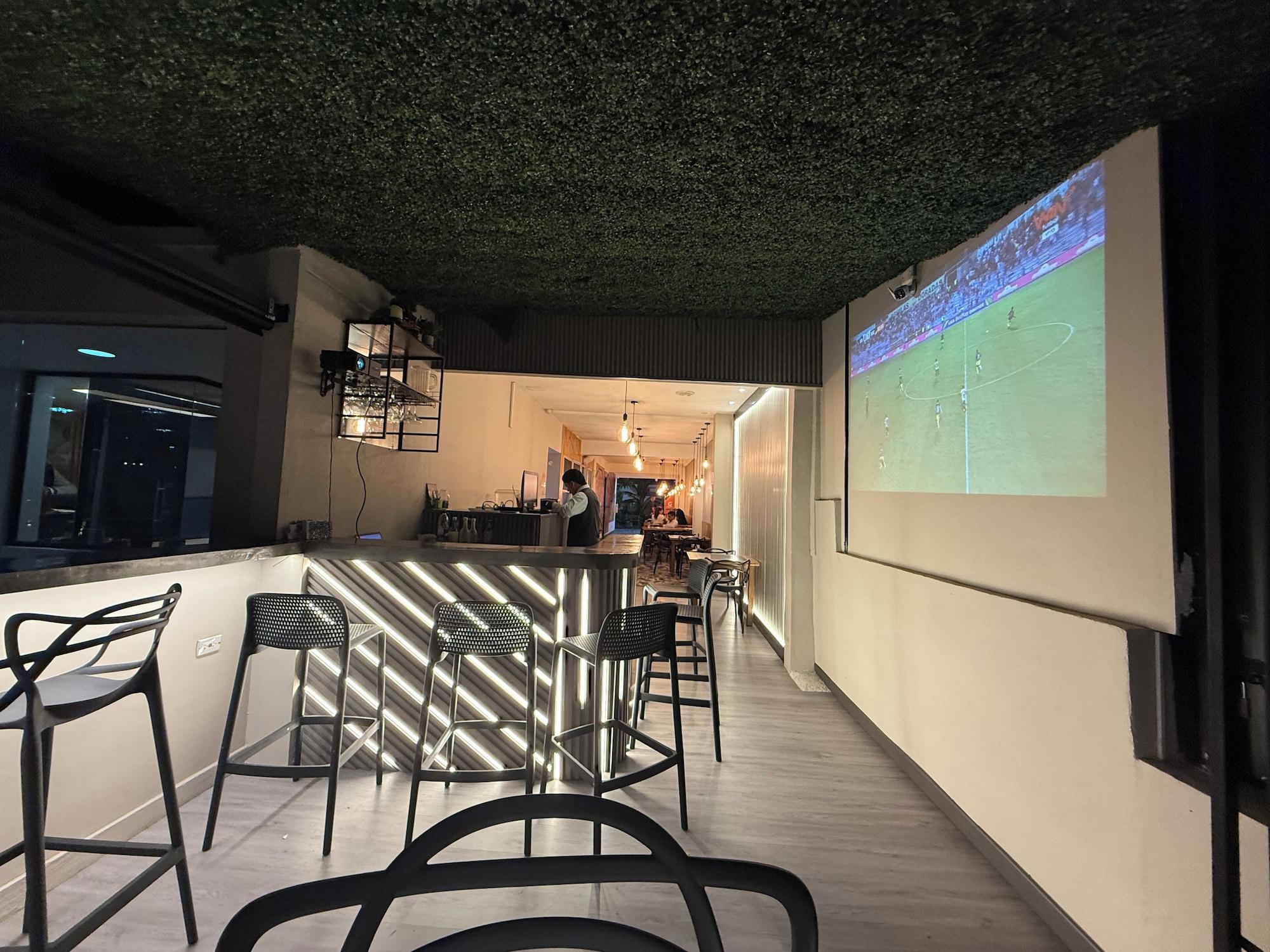 Bar/Salón Hotel Greenview Medellin