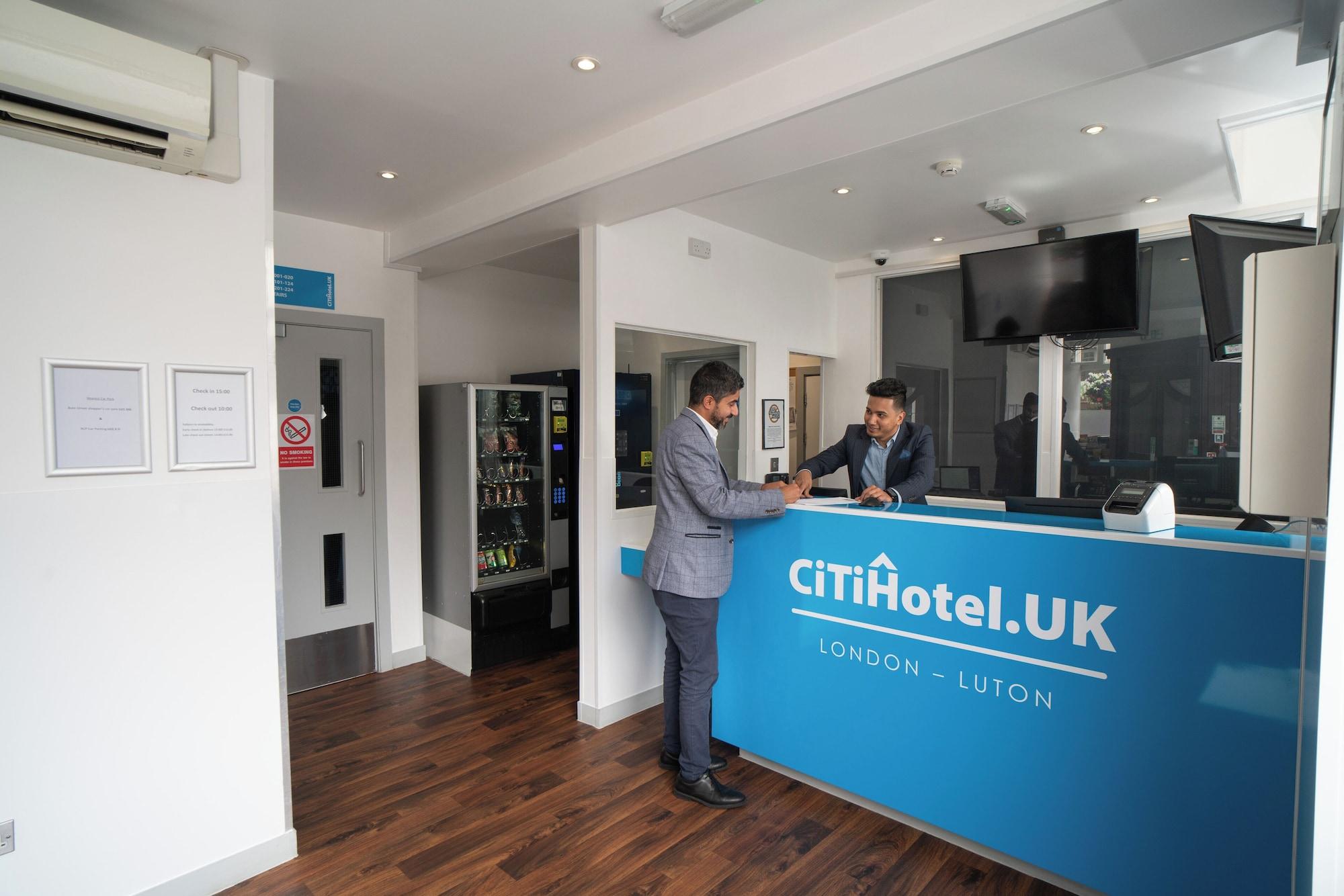 Vista Lobby Citi Hotel Luton