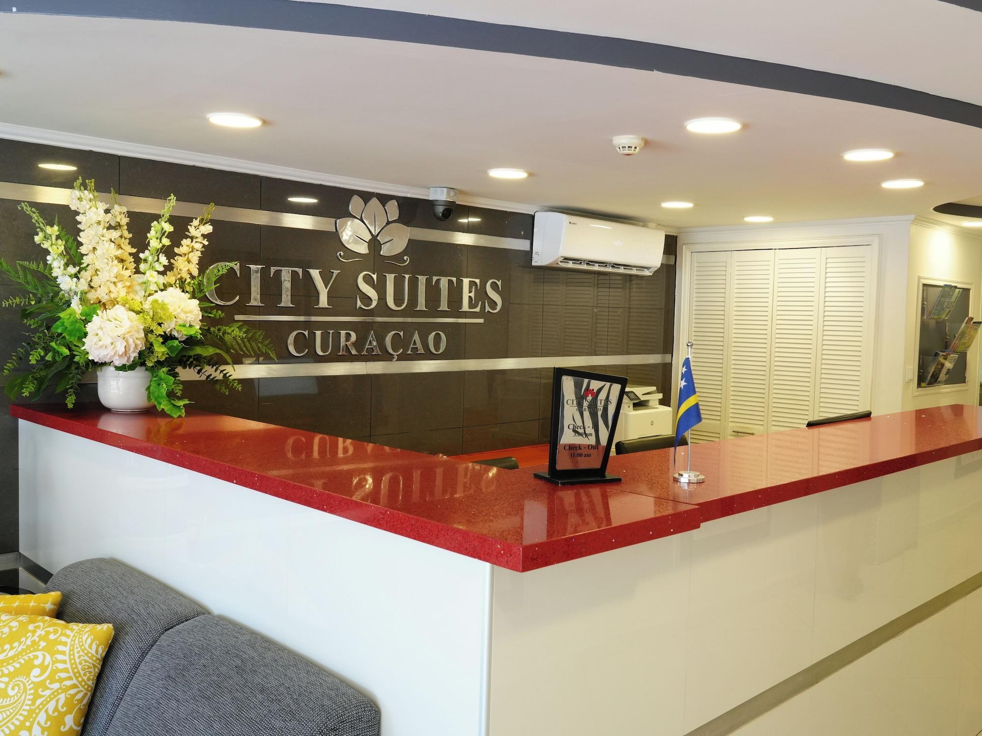 Vista Lobby Majestic City Suites & Beach Hotel