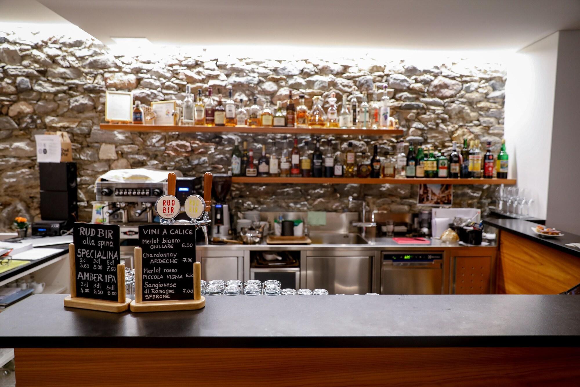 Bar/Salón Bed&Bike Tremola San Gottardo