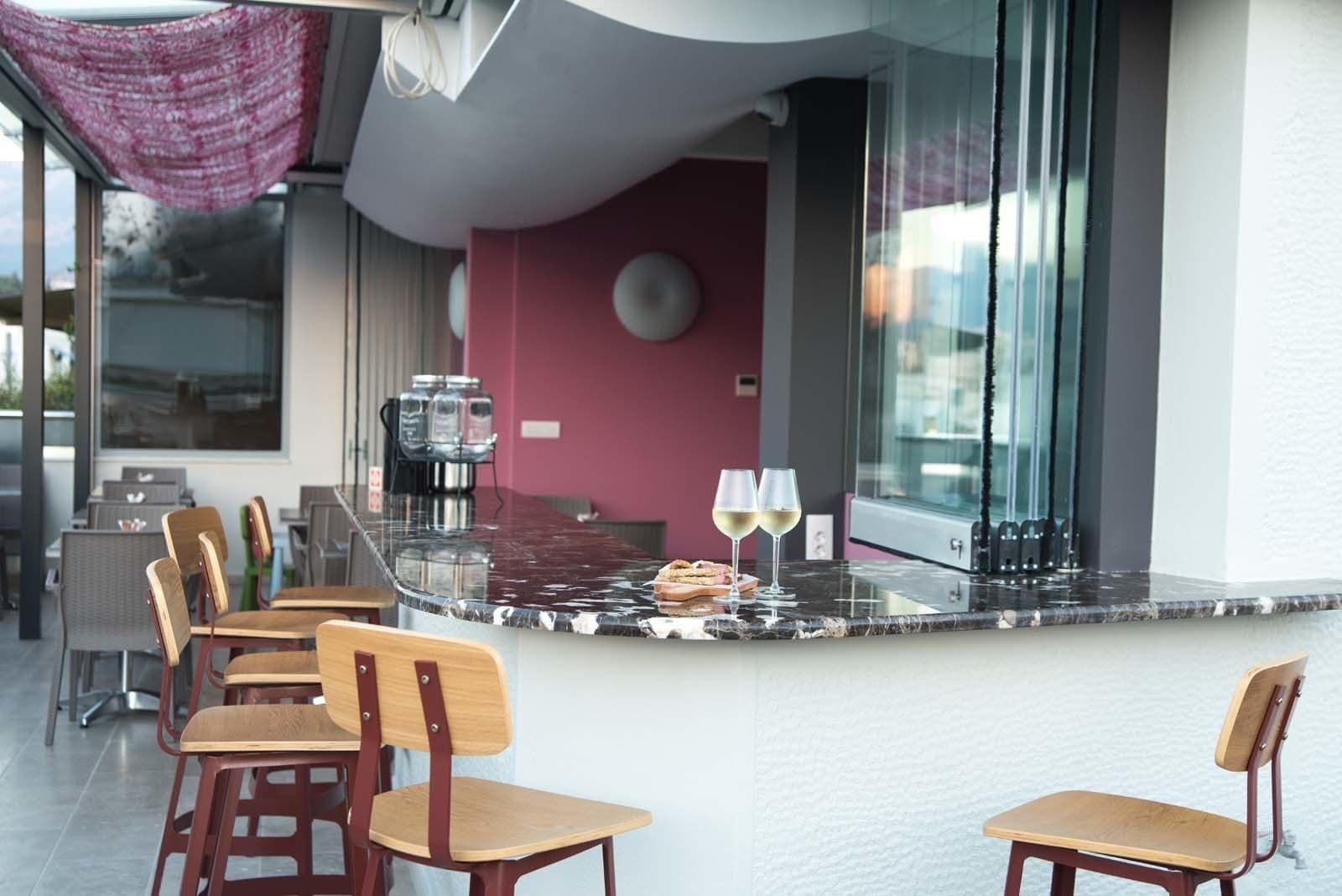 Bar/Salón AD Luxury Rooms & Suites