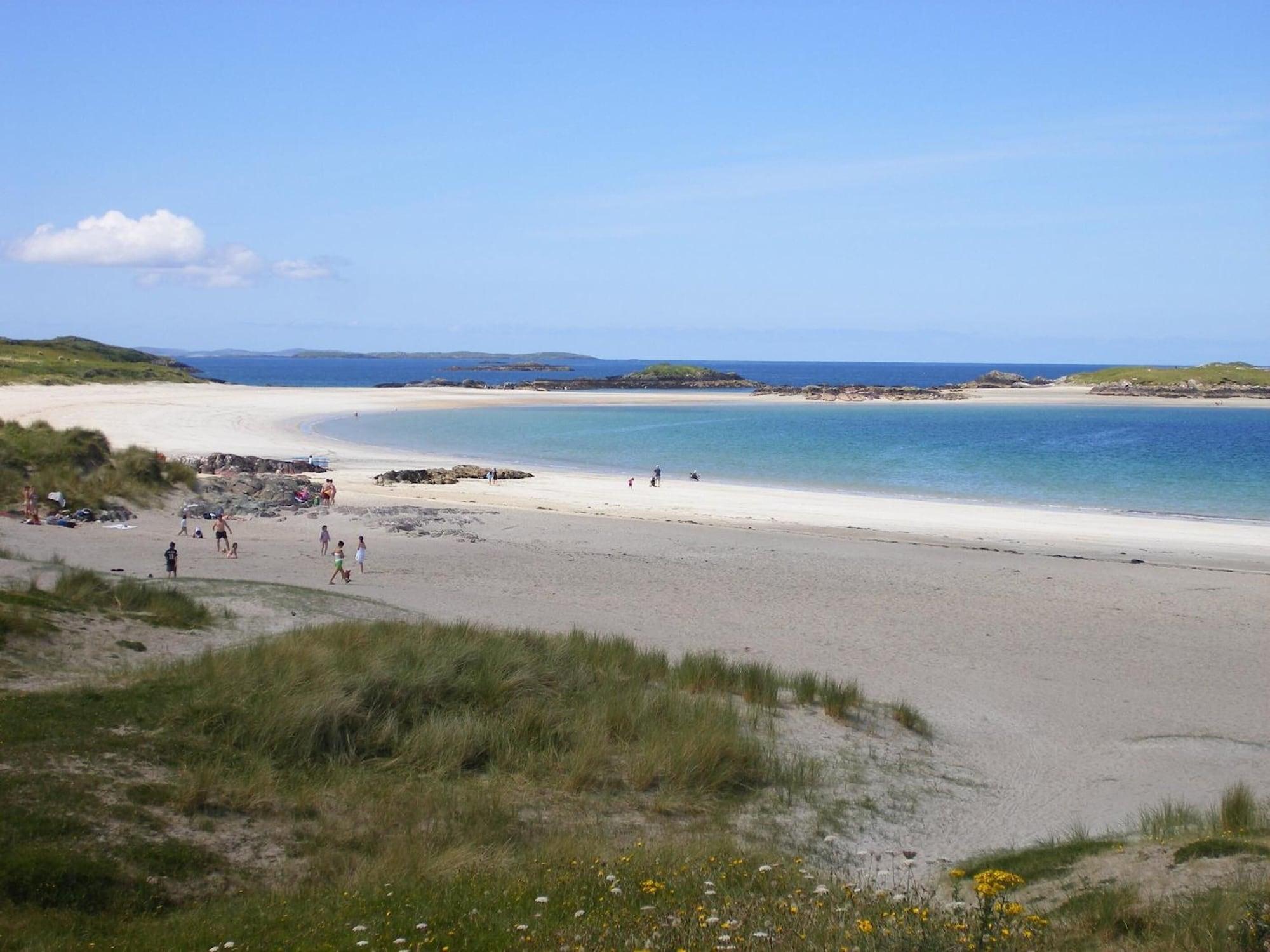 Playa Camillaun Lodge