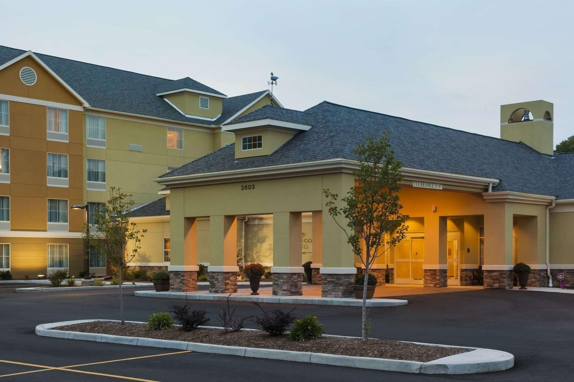 Vista Exterior Homewood Suites by Hilton Binghamton/Vestal, NY
