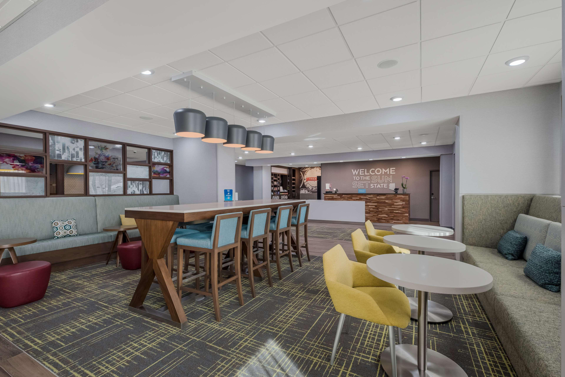 Vista Lobby Hampton Inn Williams