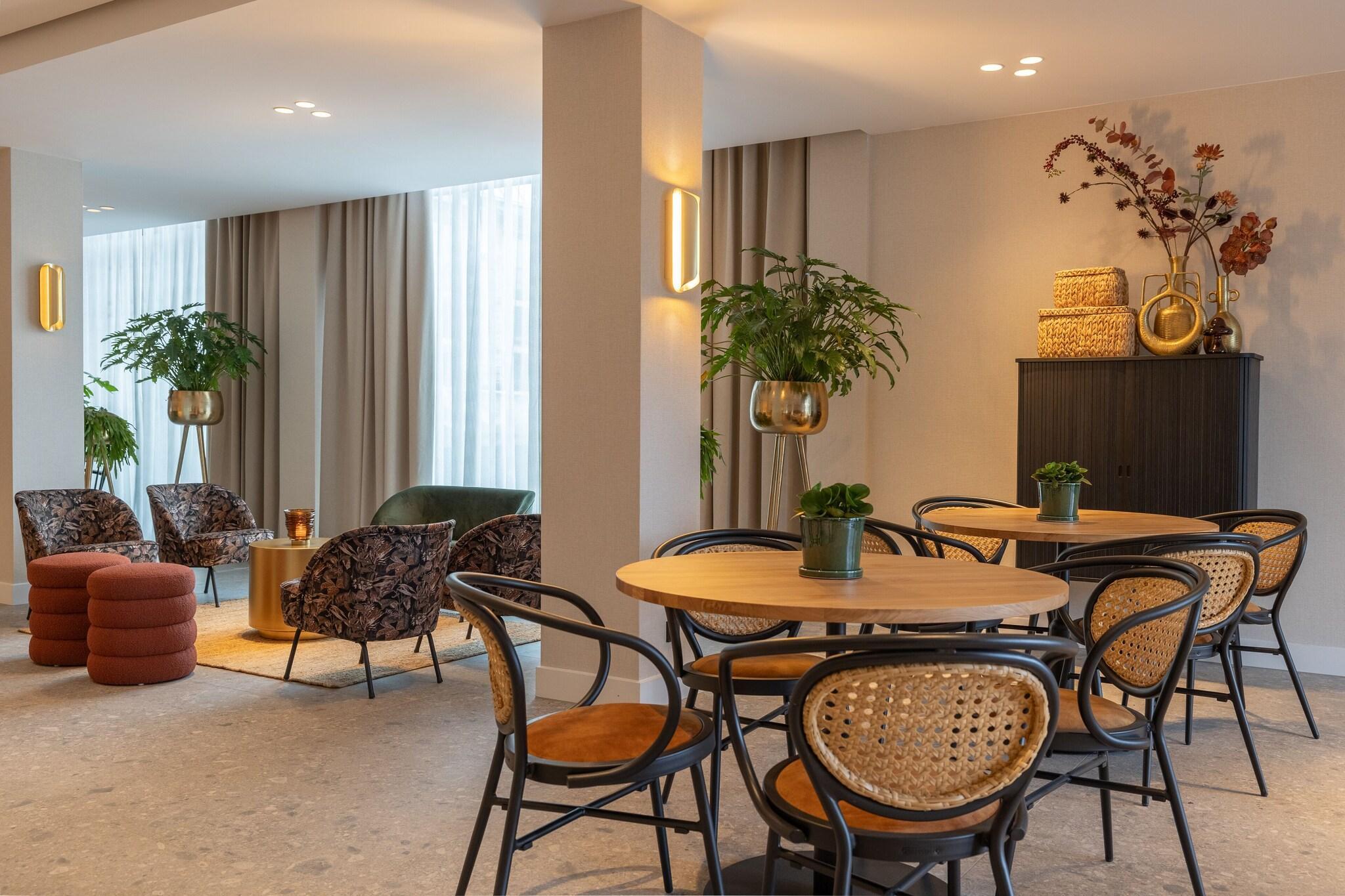 Vista Lobby Van Der Valk Hotel Den Haag Wassenaar