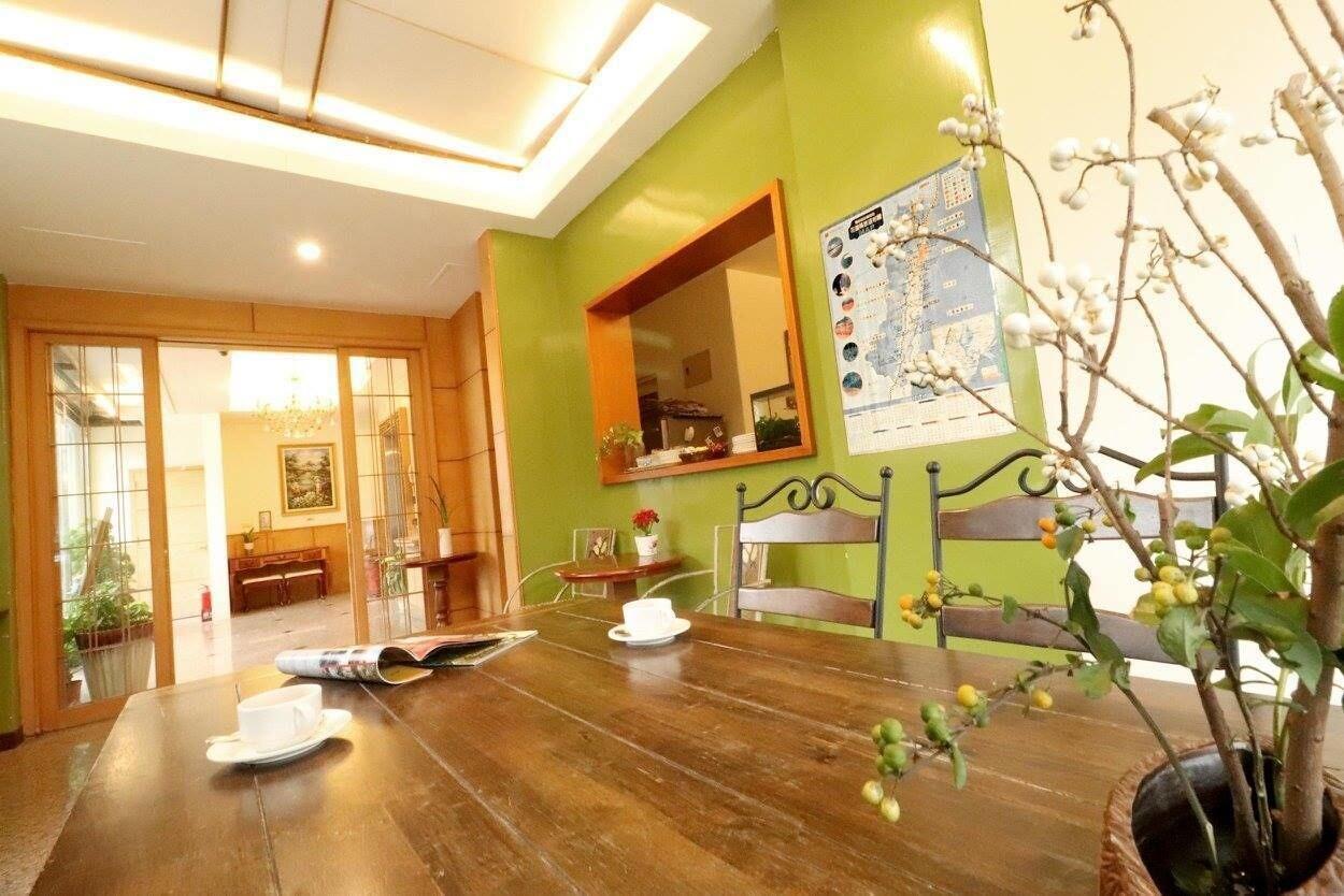 Varios Flower Say Homestay