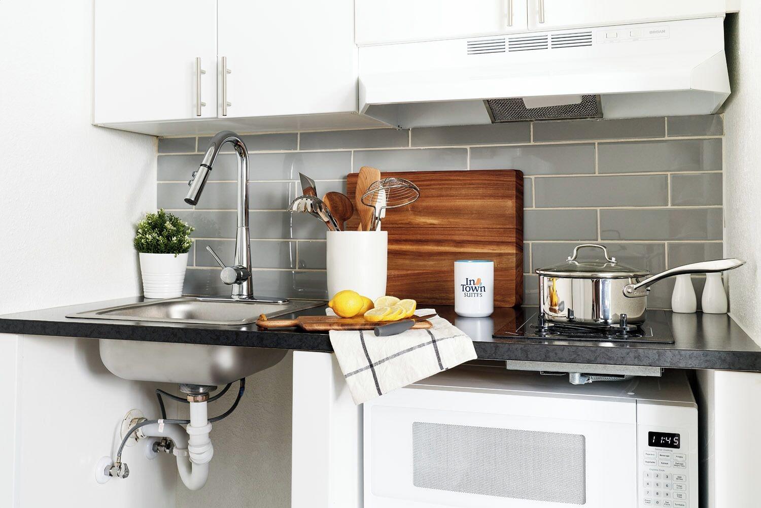 Equipamiento de Habitación InTown Suites Extended Stay Charlotte NC - Albemarle Rd