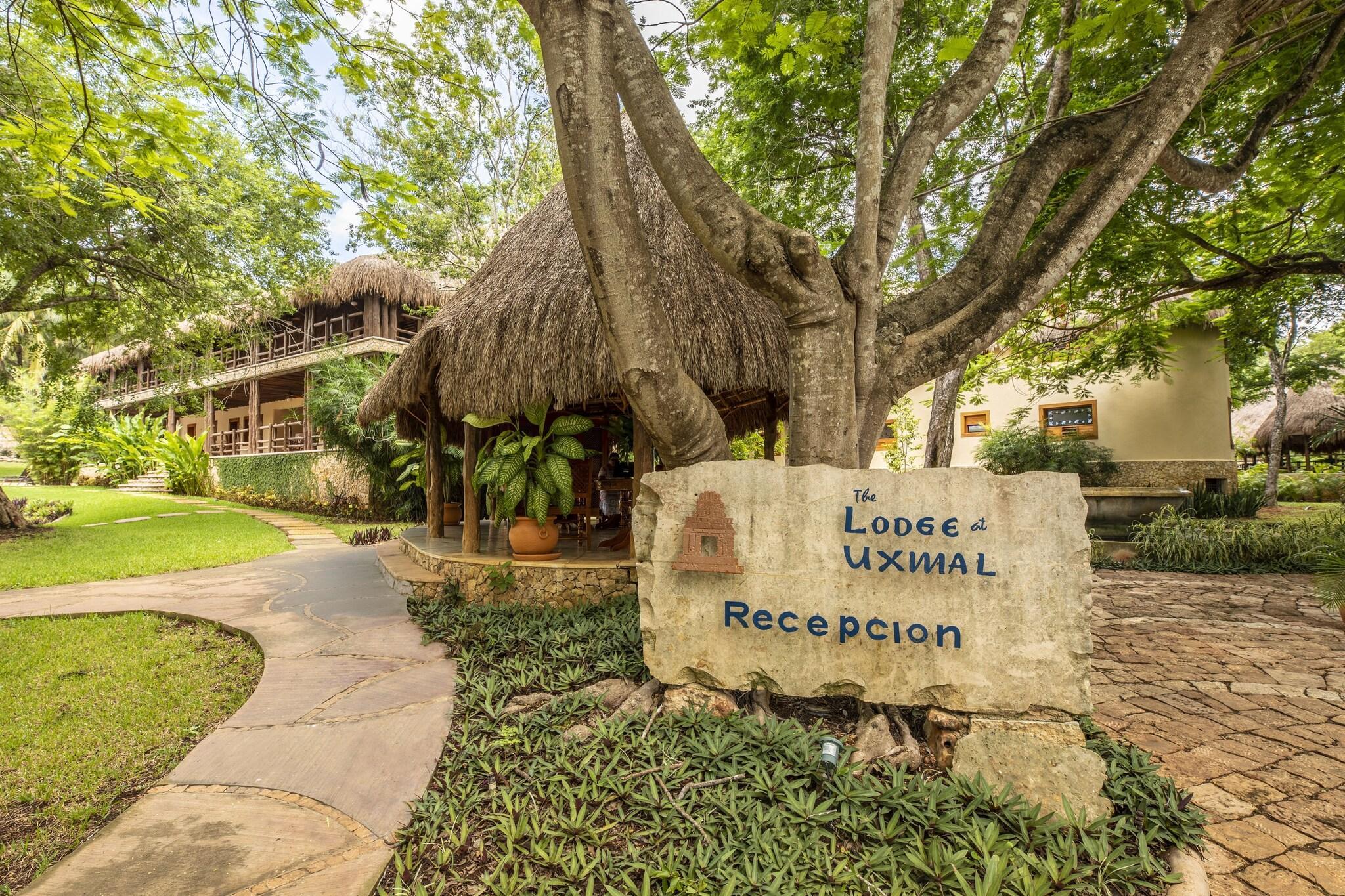 Vista Lobby The Lodge At Uxmal