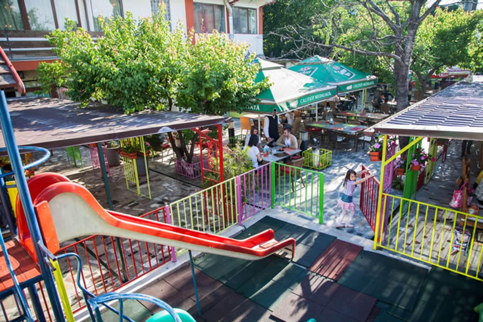 Instalaciones Recreativas Hotel La Gil
