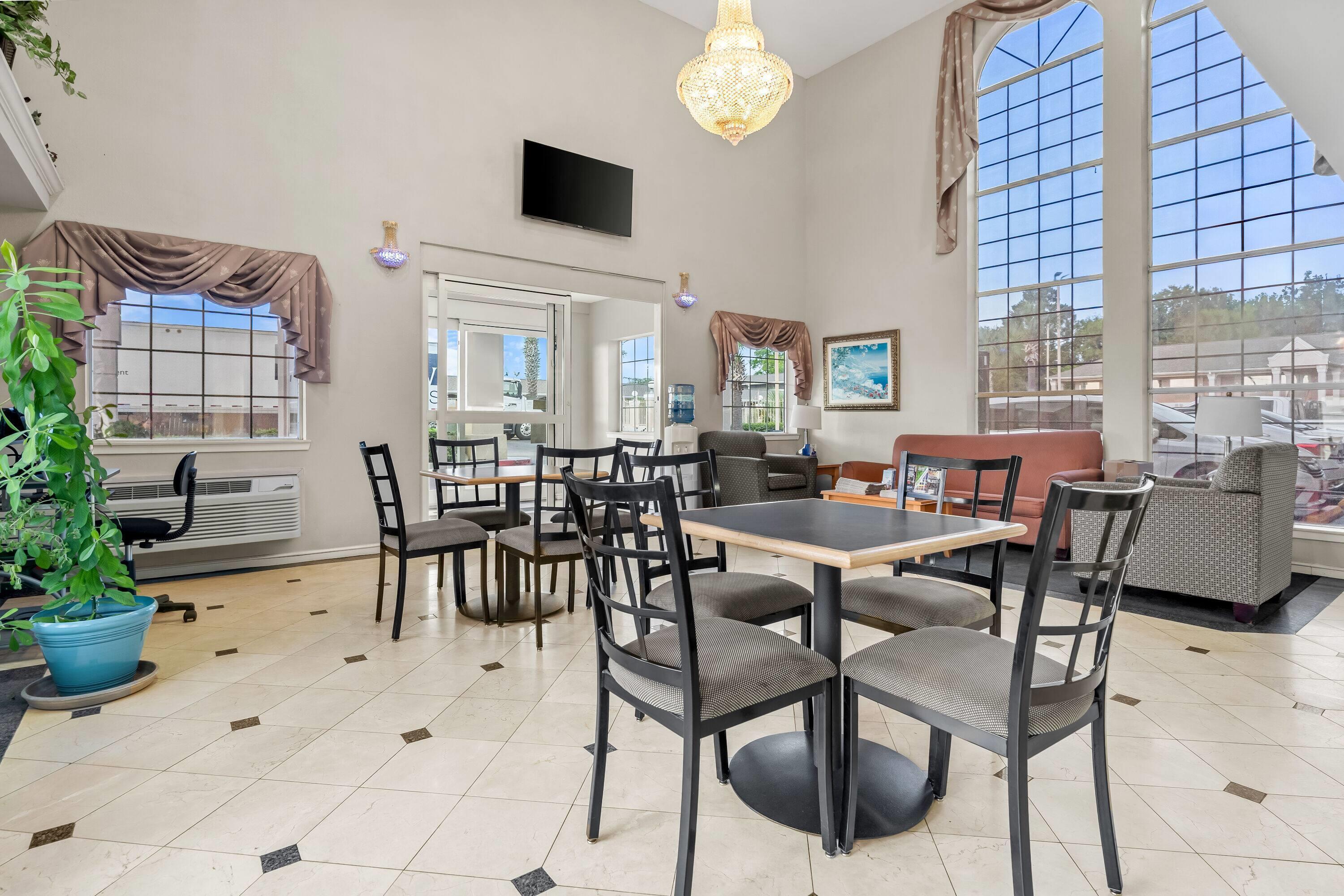 Restaurant Days Inn by Wyndham Nacogdoches