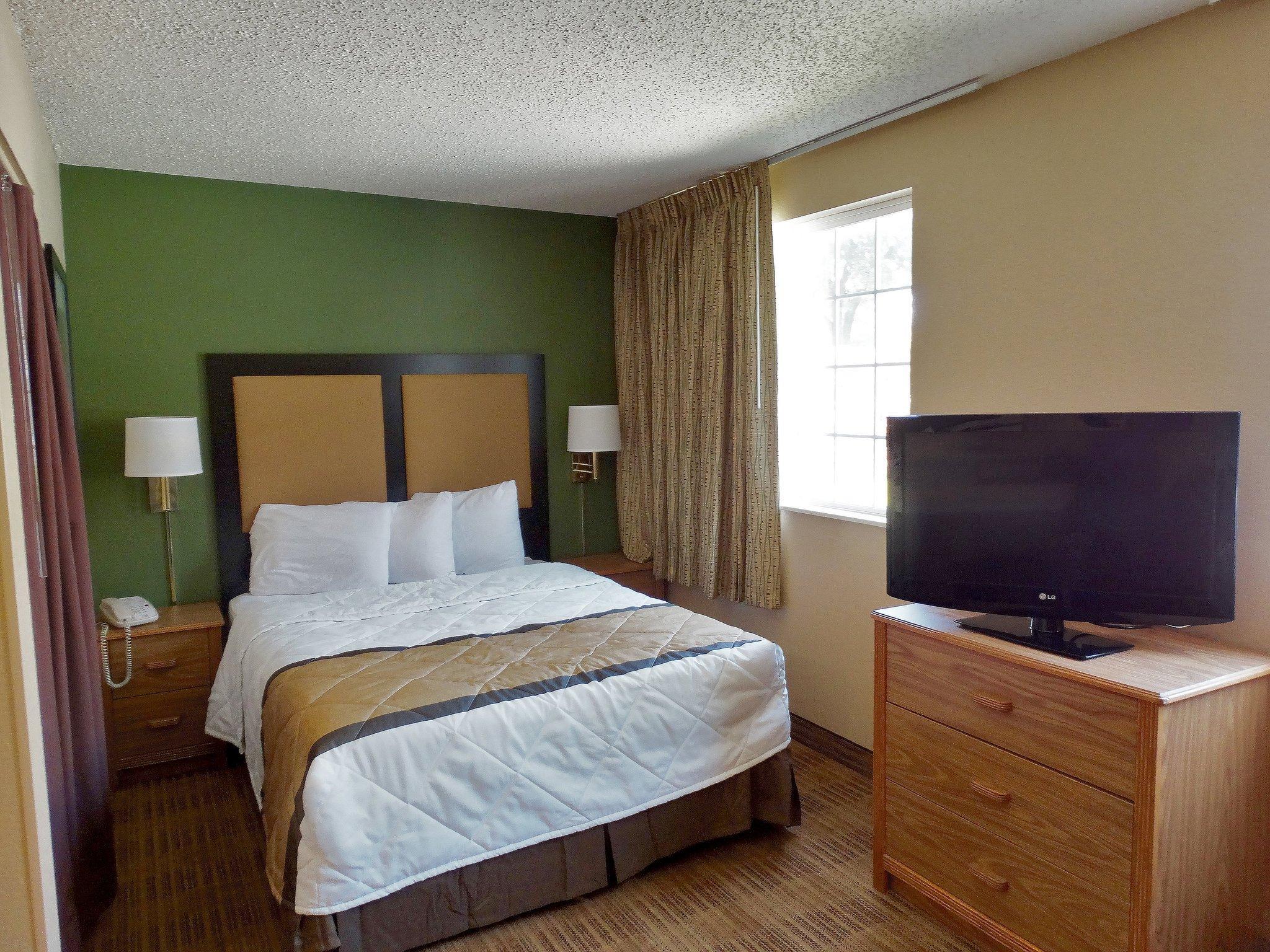 Vista Exterior Extended Stay America Select Suites Jacksonville Southpoint