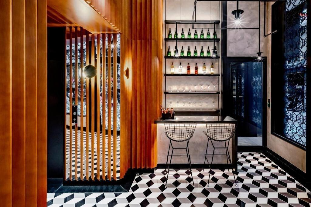 Bar/Salón Oootopia West