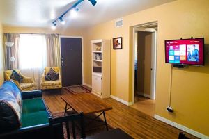 Alquiler Vacacional - Cute, Clean & Comfy | AC&Pool | Near GEM Show&UofA