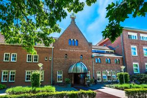 Alojamiento - Conferentiehotel Kontakt der Kontinenten