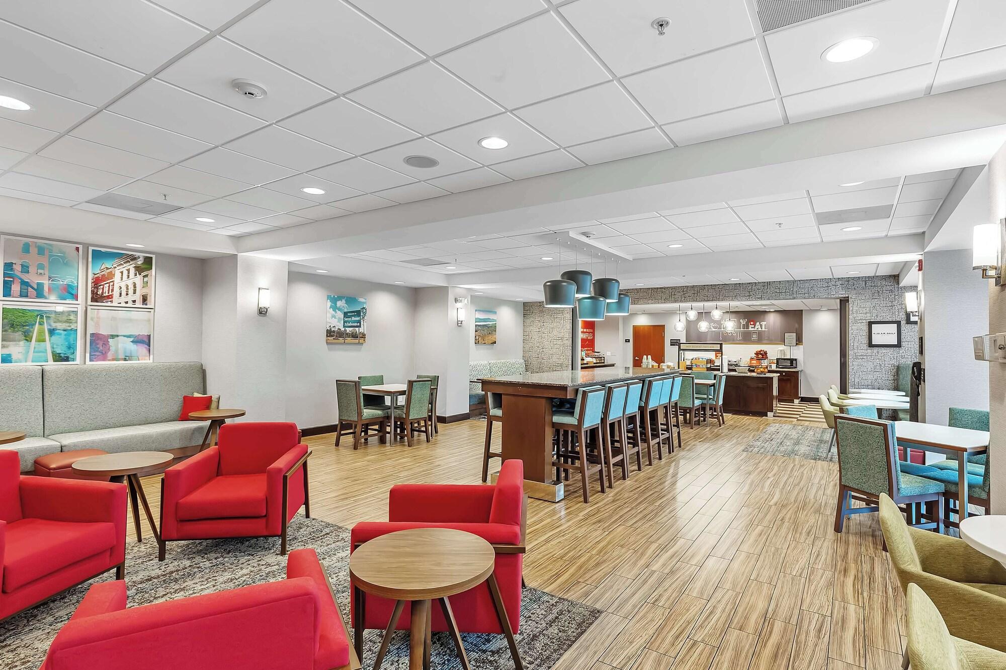 Vista Lobby Hampton Inn Atmore