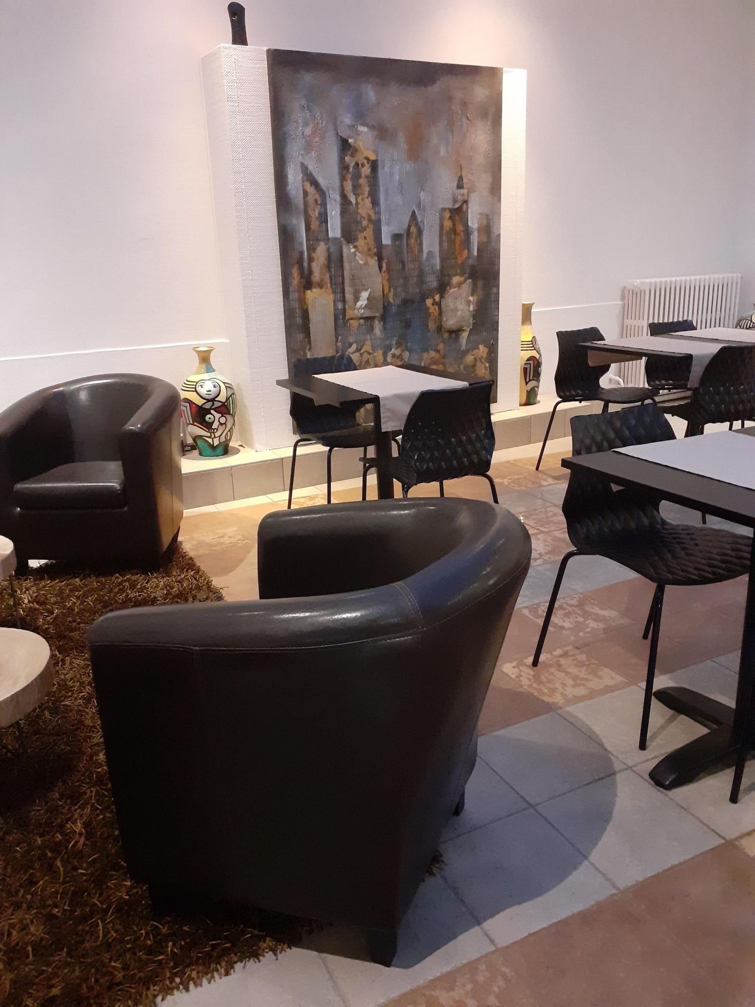 Bar/Salón Best Western Hotel Des Voyageurs