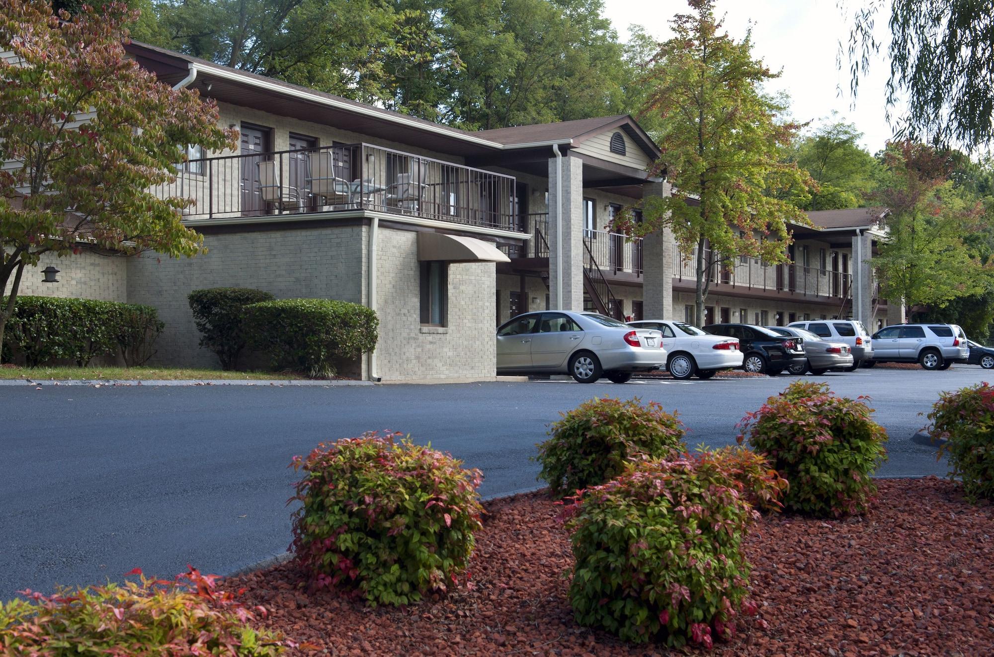 Vista Lobby Affordable Corporate Suites of Overland Drive