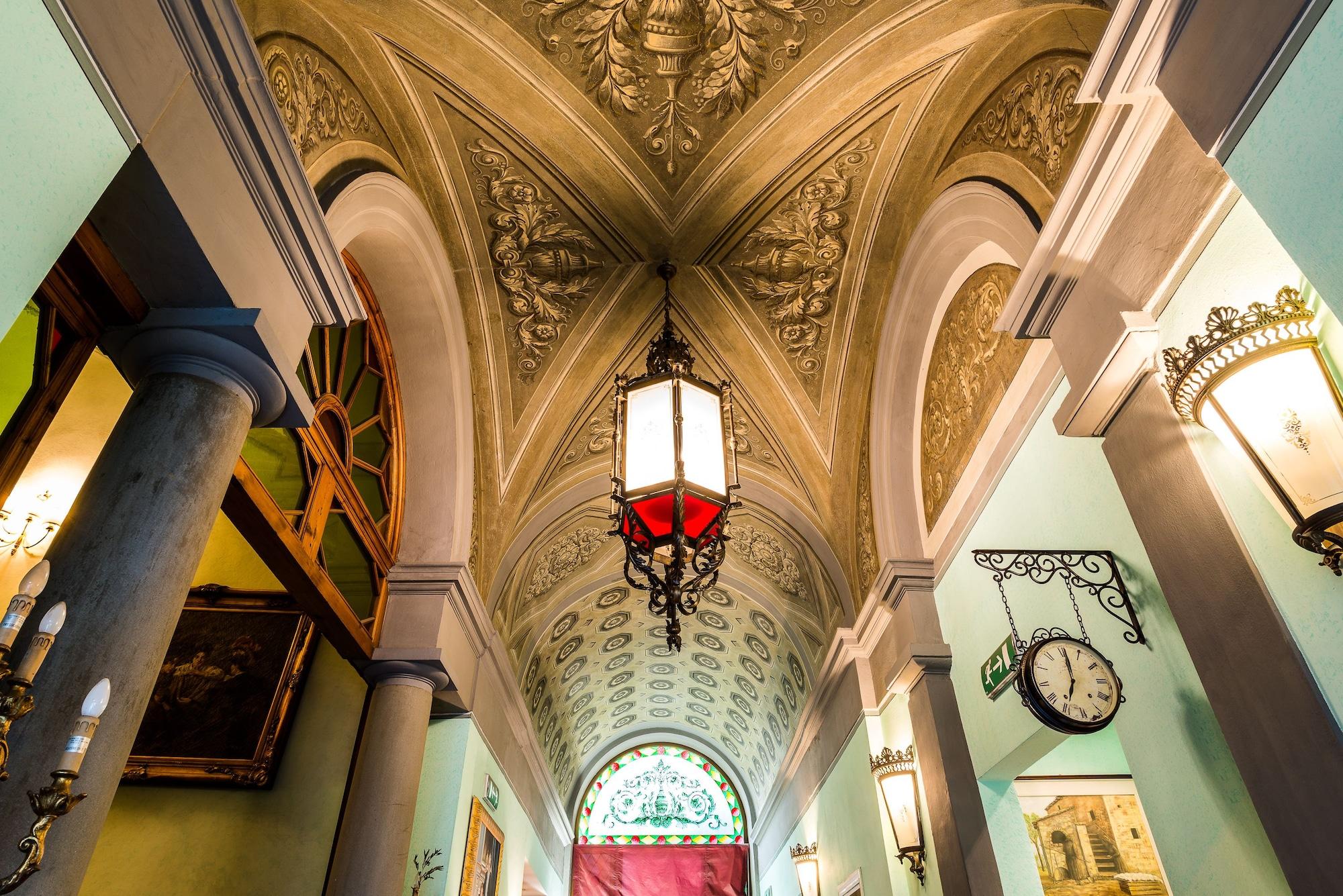 Vista Lobby Hotel Donatello