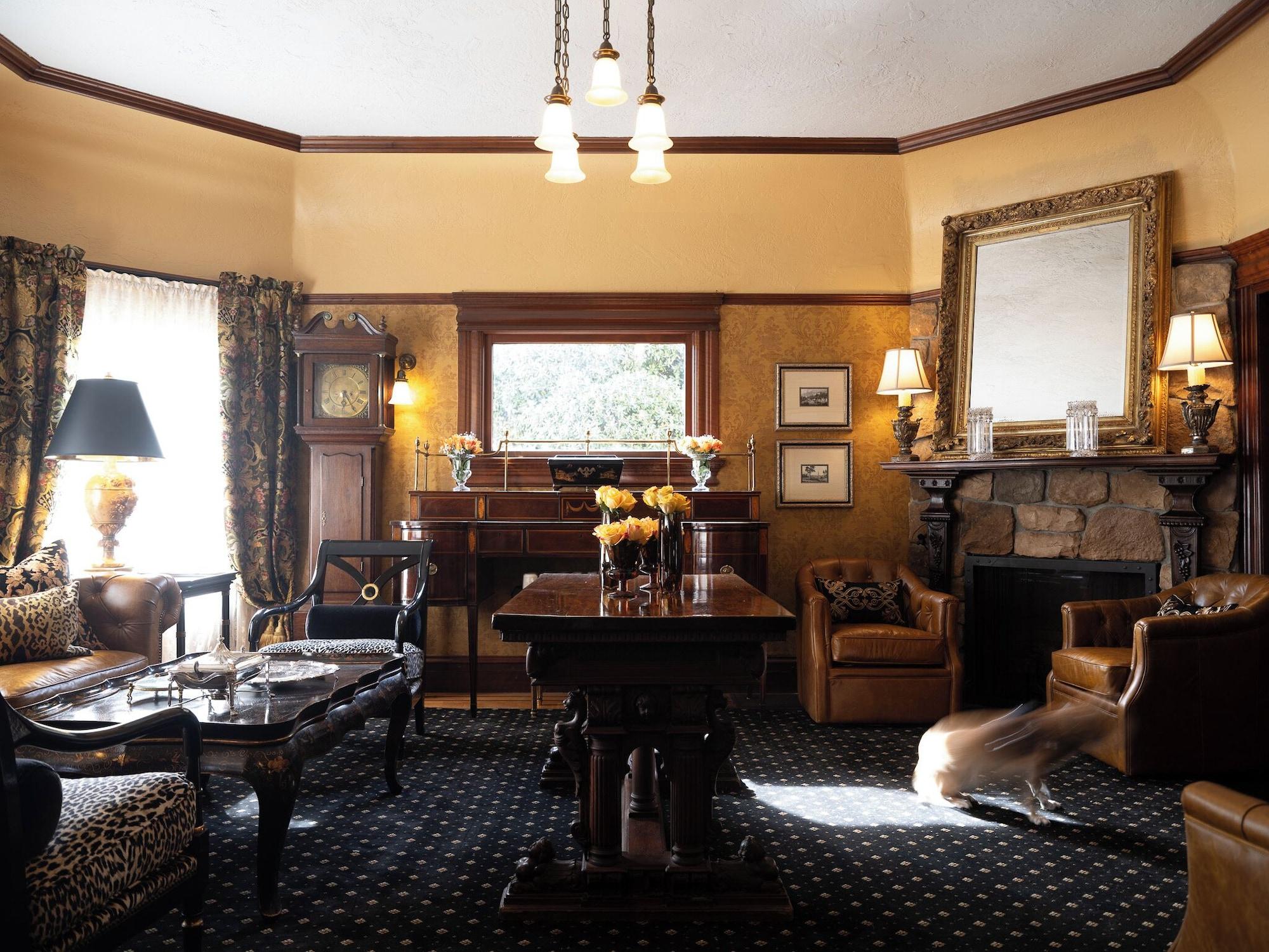 Vista Lobby The Charles Napa, an Artfully Designed Inclusive Inn