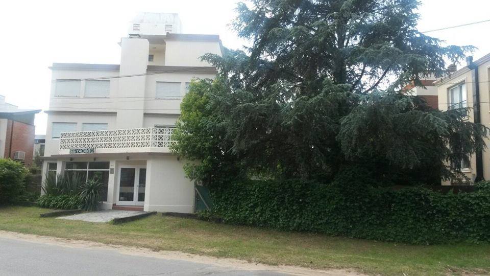 Vista Exterior Hotel Yacanto