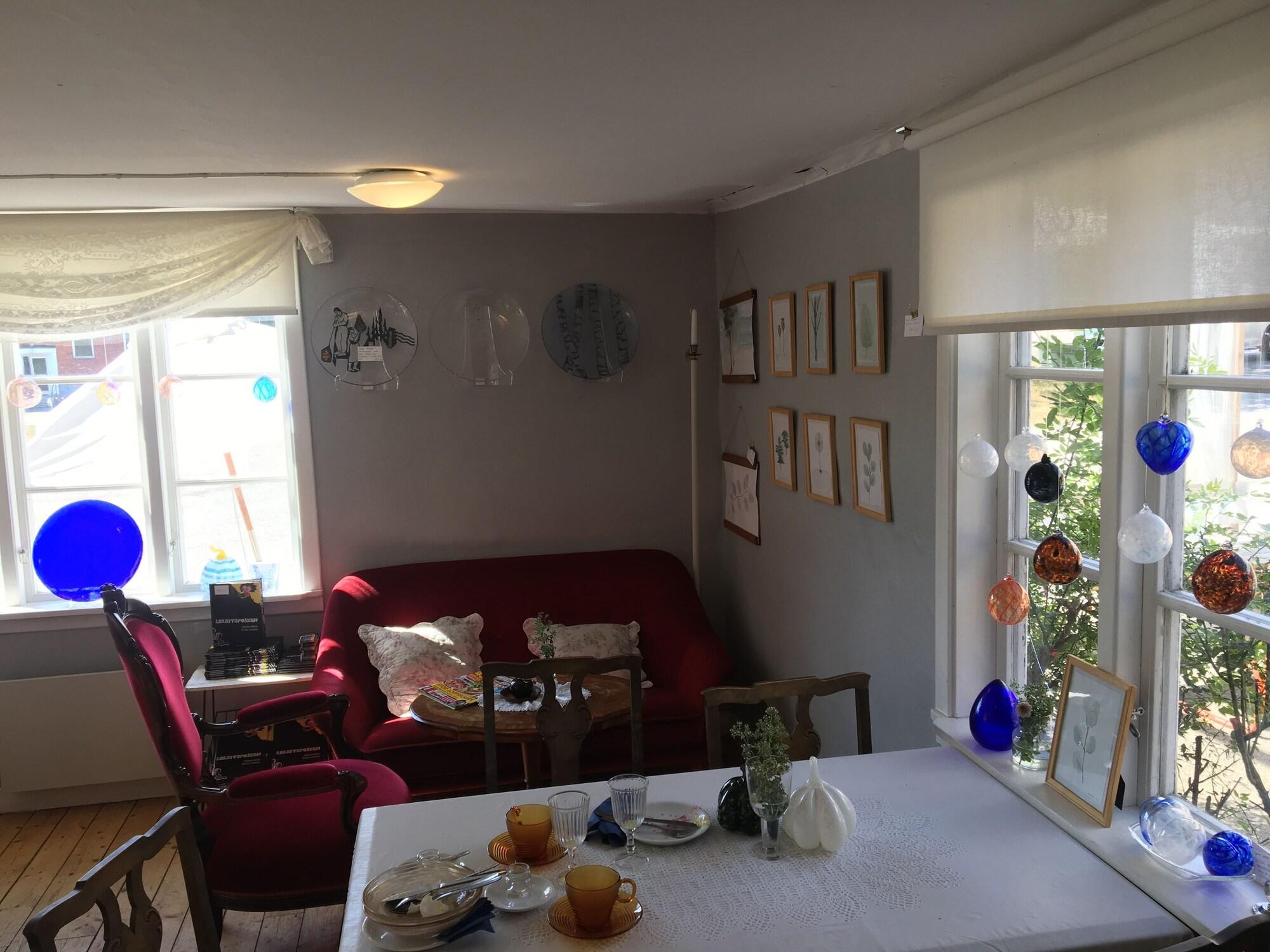Restaurant Cafe Sergel Bed & Breakfast
