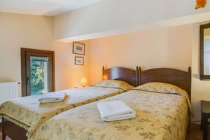 Arriendo temporal - Villa in Crete With Private Pool & Views