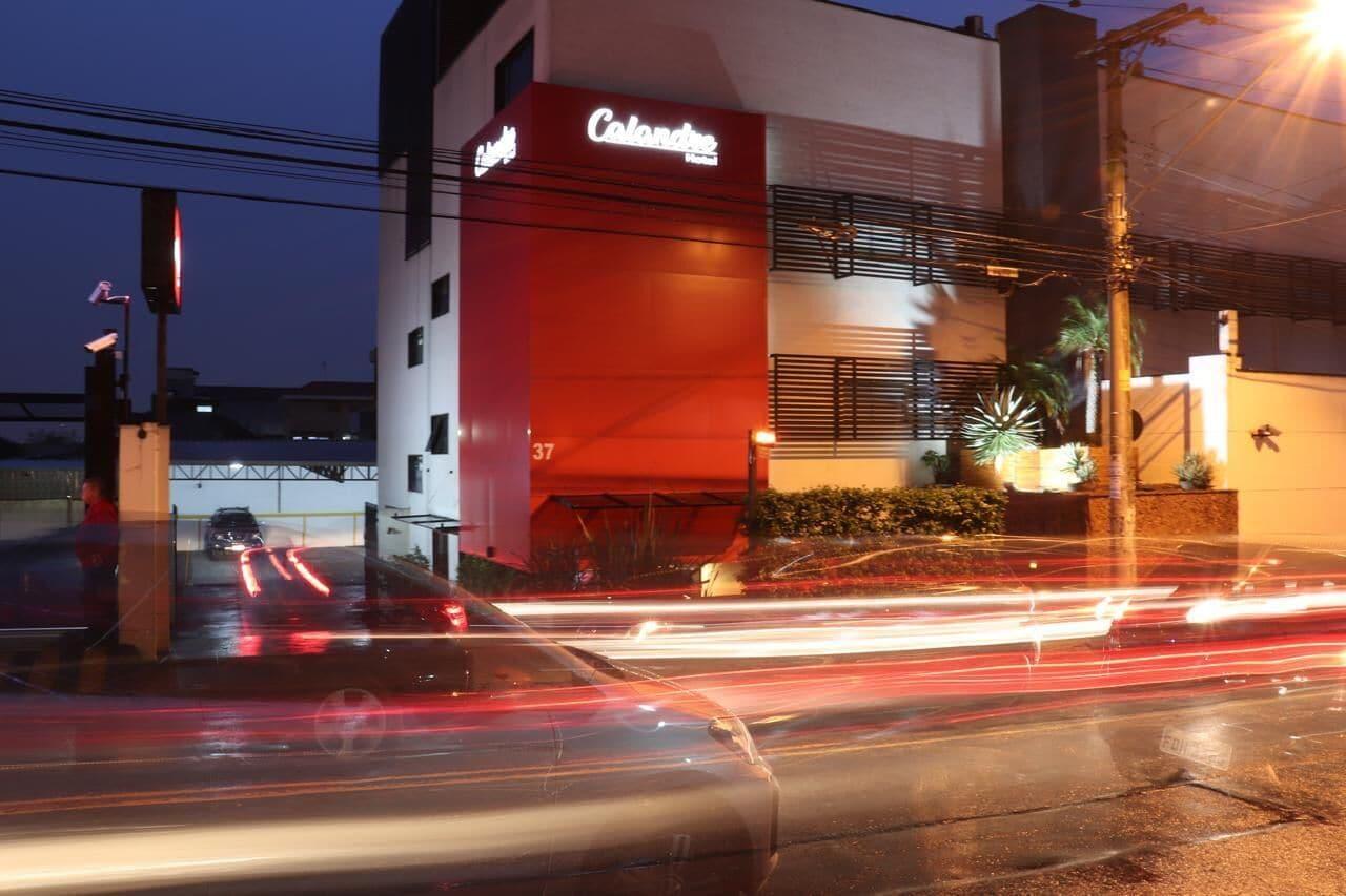 Vista Exterior Hotel Calandre