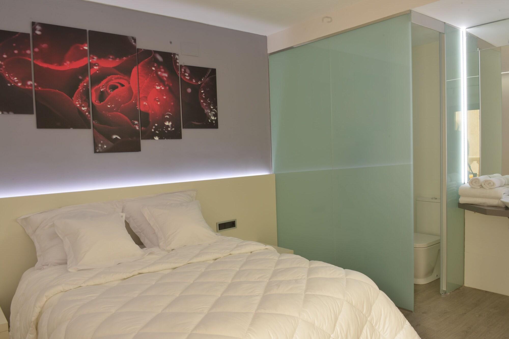 Varios Hotel Pelayo
