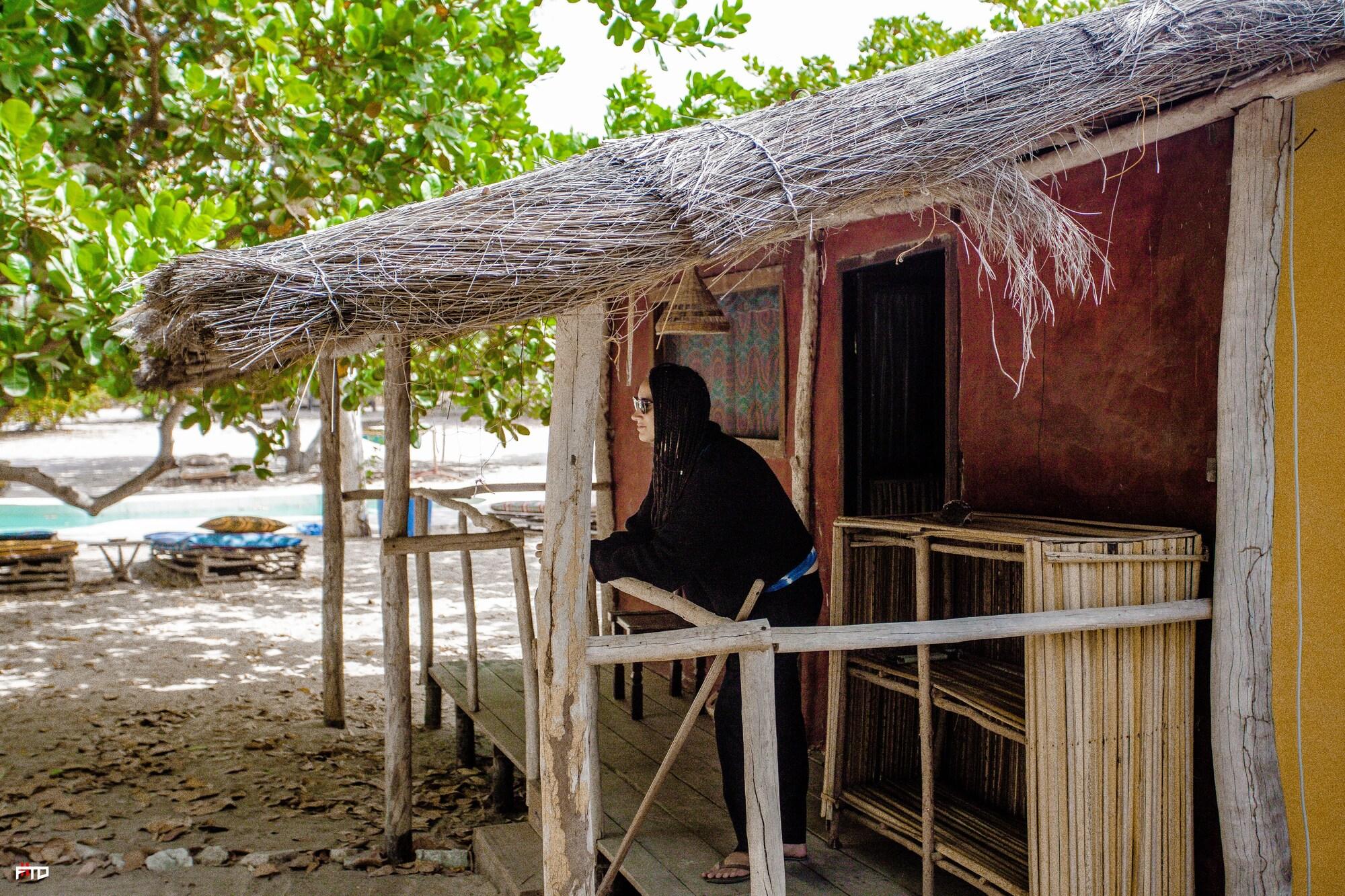 Vista Exterior Bonobo Lodge