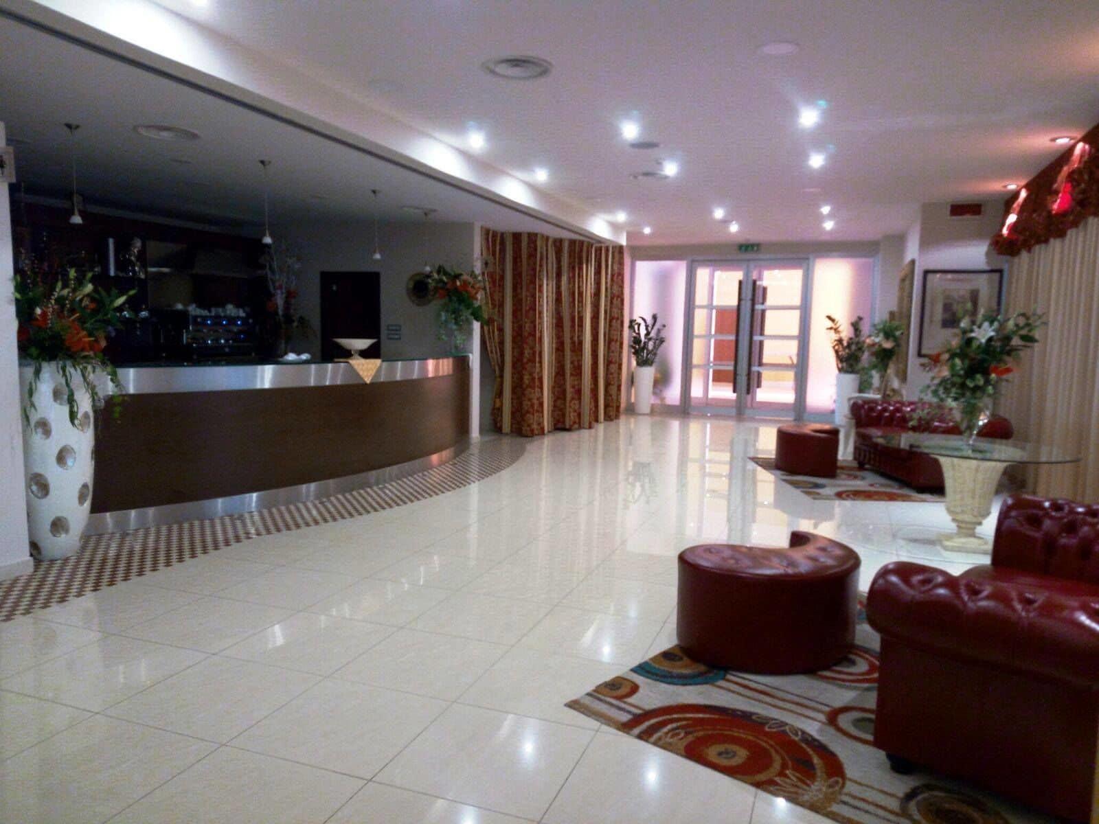 Bar/Salón Hotel Cecere