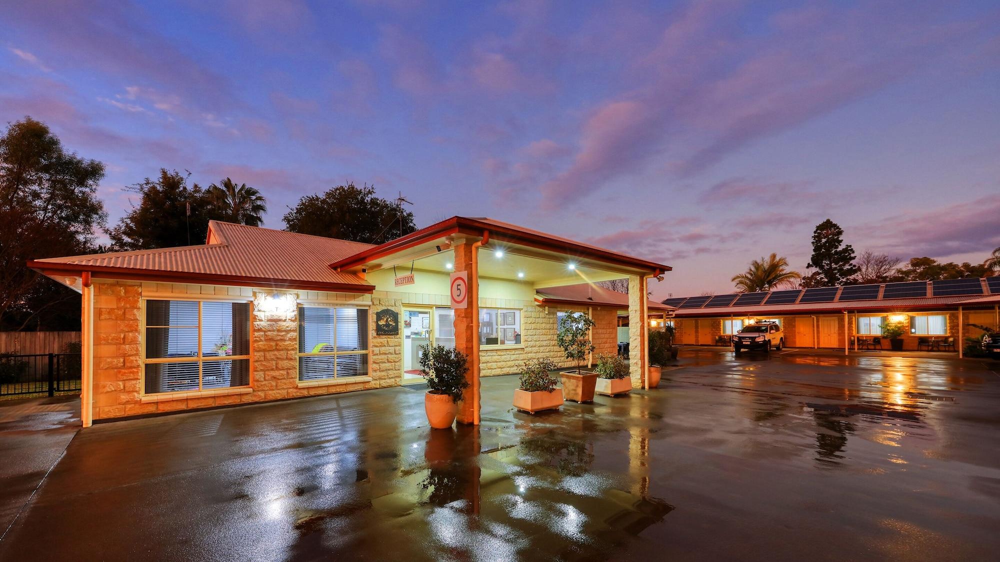 Vista Exterior White Gums Motor Inn
