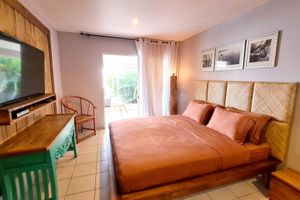 Casas - Beautiful property with 2 bedrooms, swimming pool and view over the sea