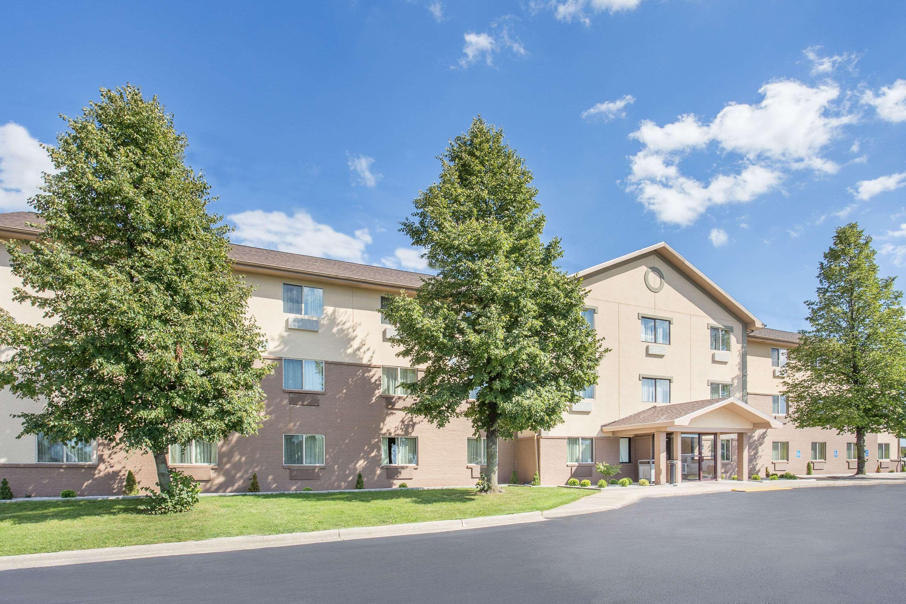 Vista Exterior Baymont by Wyndham Holland