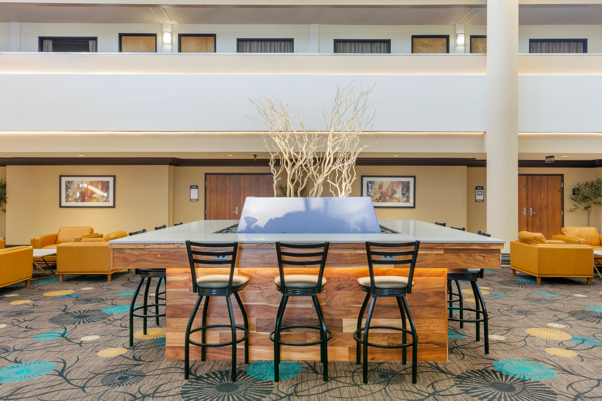 Vista Lobby Best Western Plus El Paso Airport Hotel & Conference Center