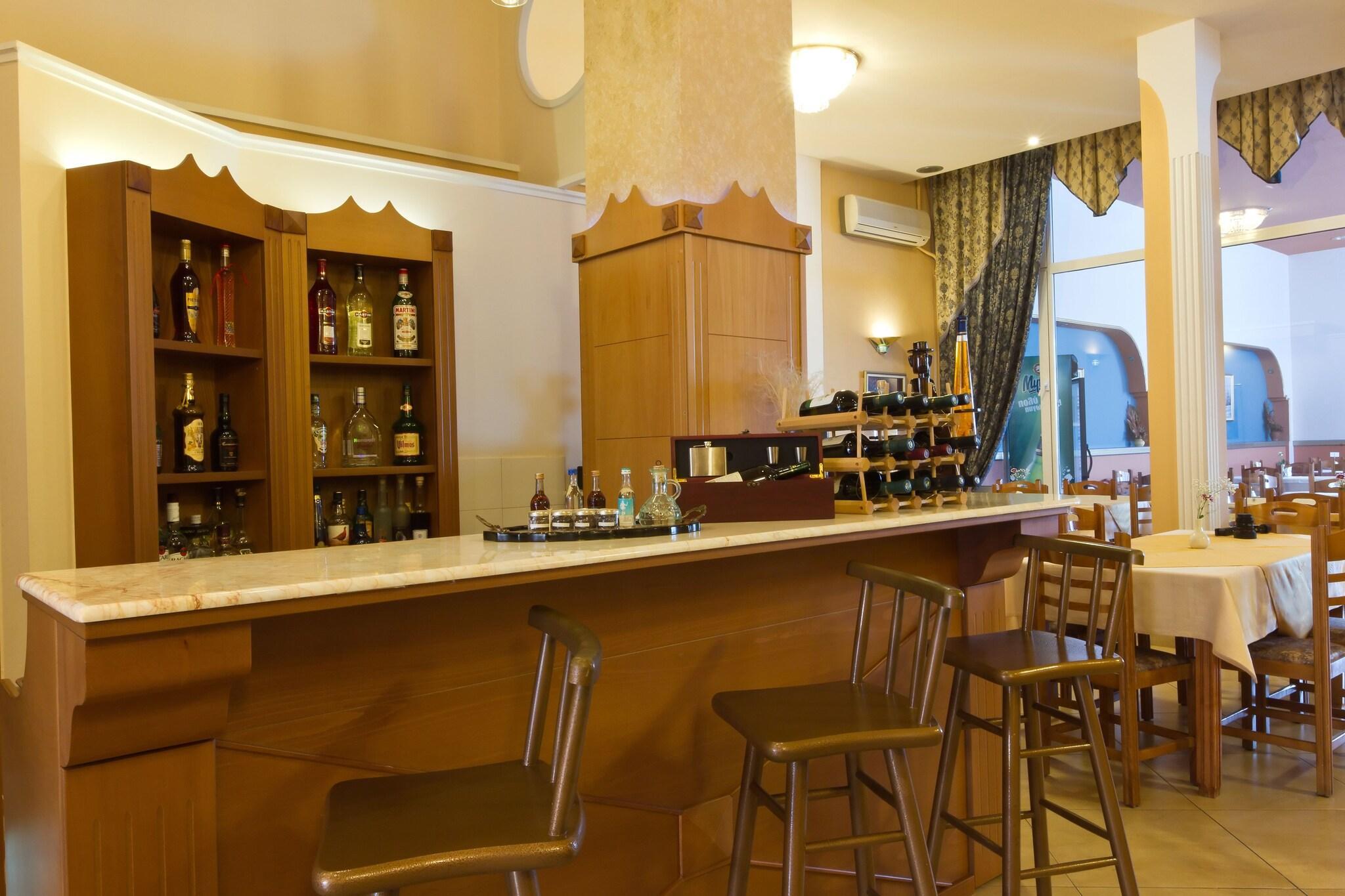 Bar/Salón Hotel Kaikis