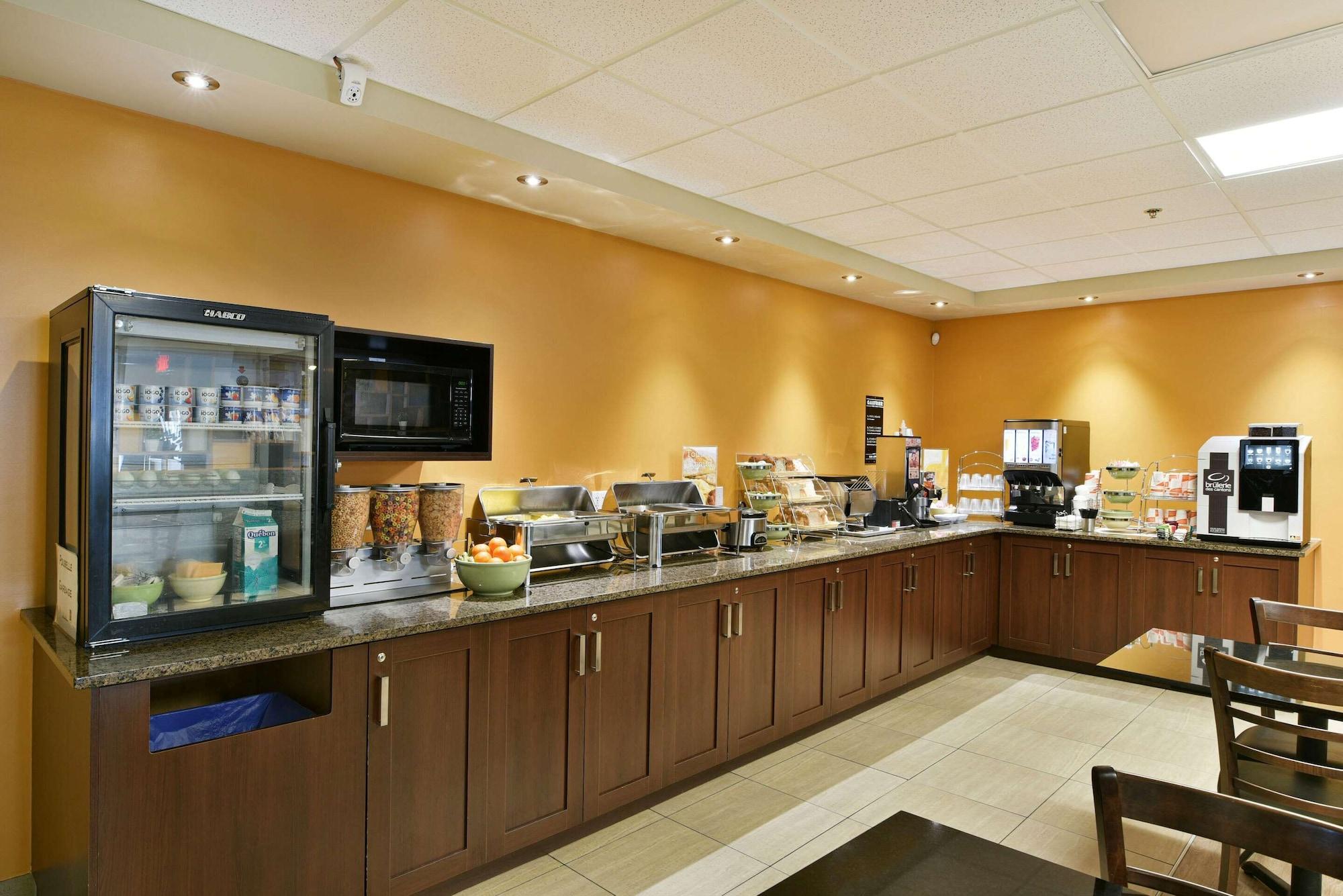 Restaurant Quality Inn & Suites Victoriaville