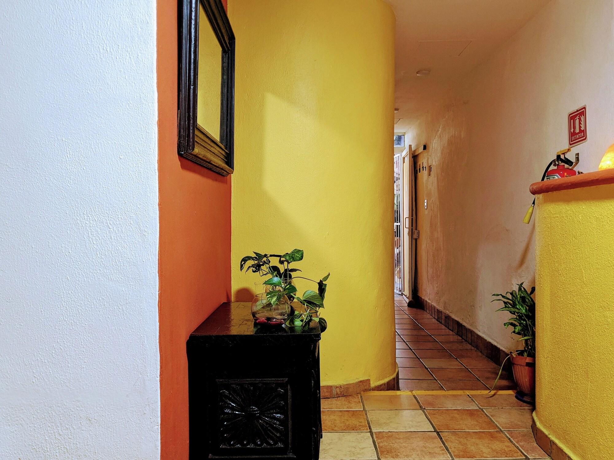 Vista Lobby Teocalli Hostel Adults Only
