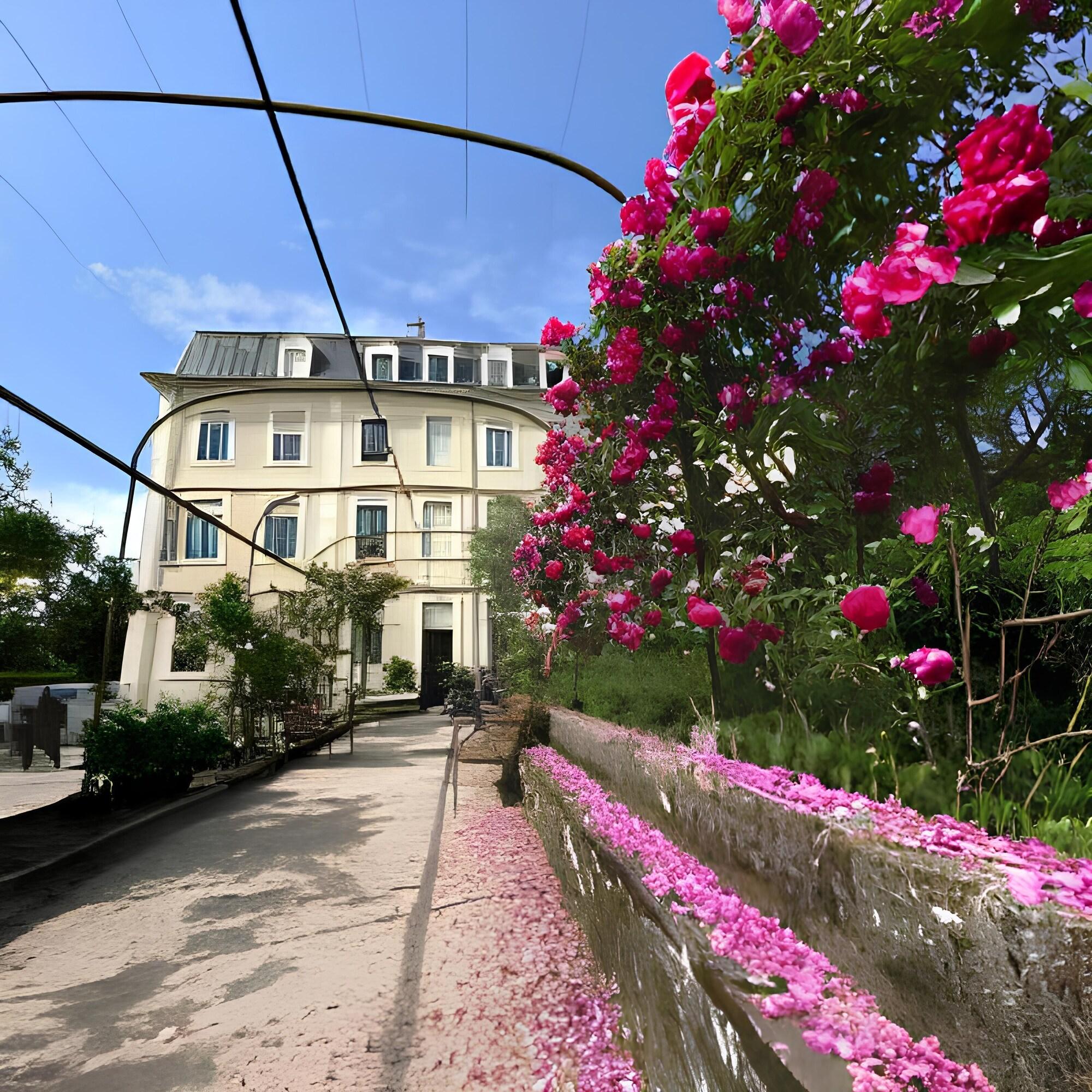Vista Exterior Hôtel des Eaux